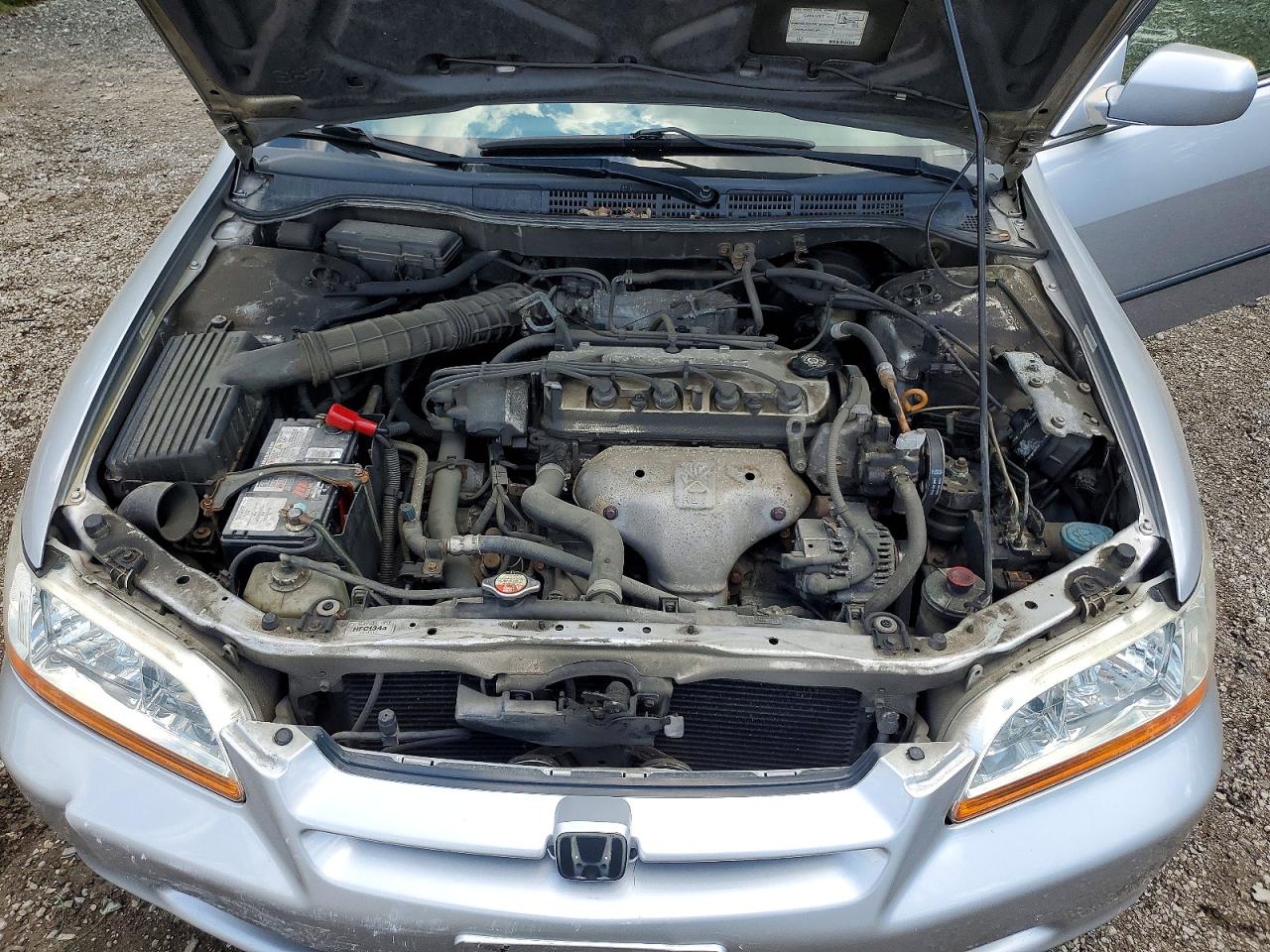 1999 Honda Accord Lx Silver vin: JHMCG5645XC800185
