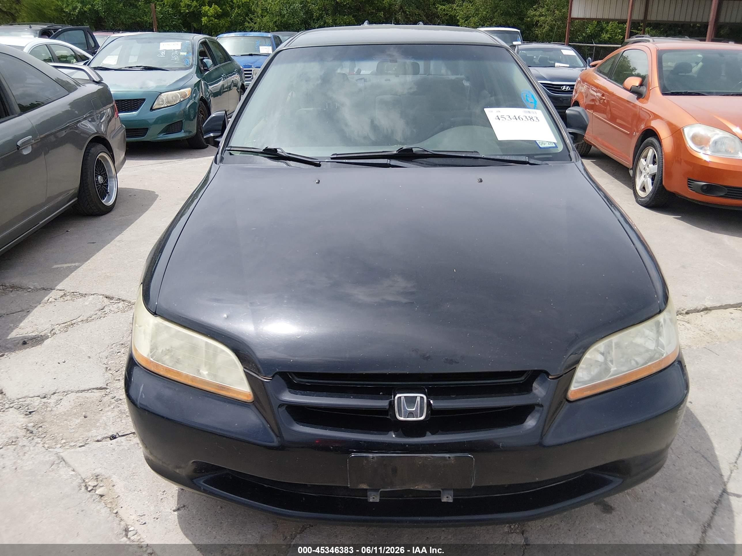 2000 Honda Accord 2.3 Lx Black vin: JHMCG5645YC039997
