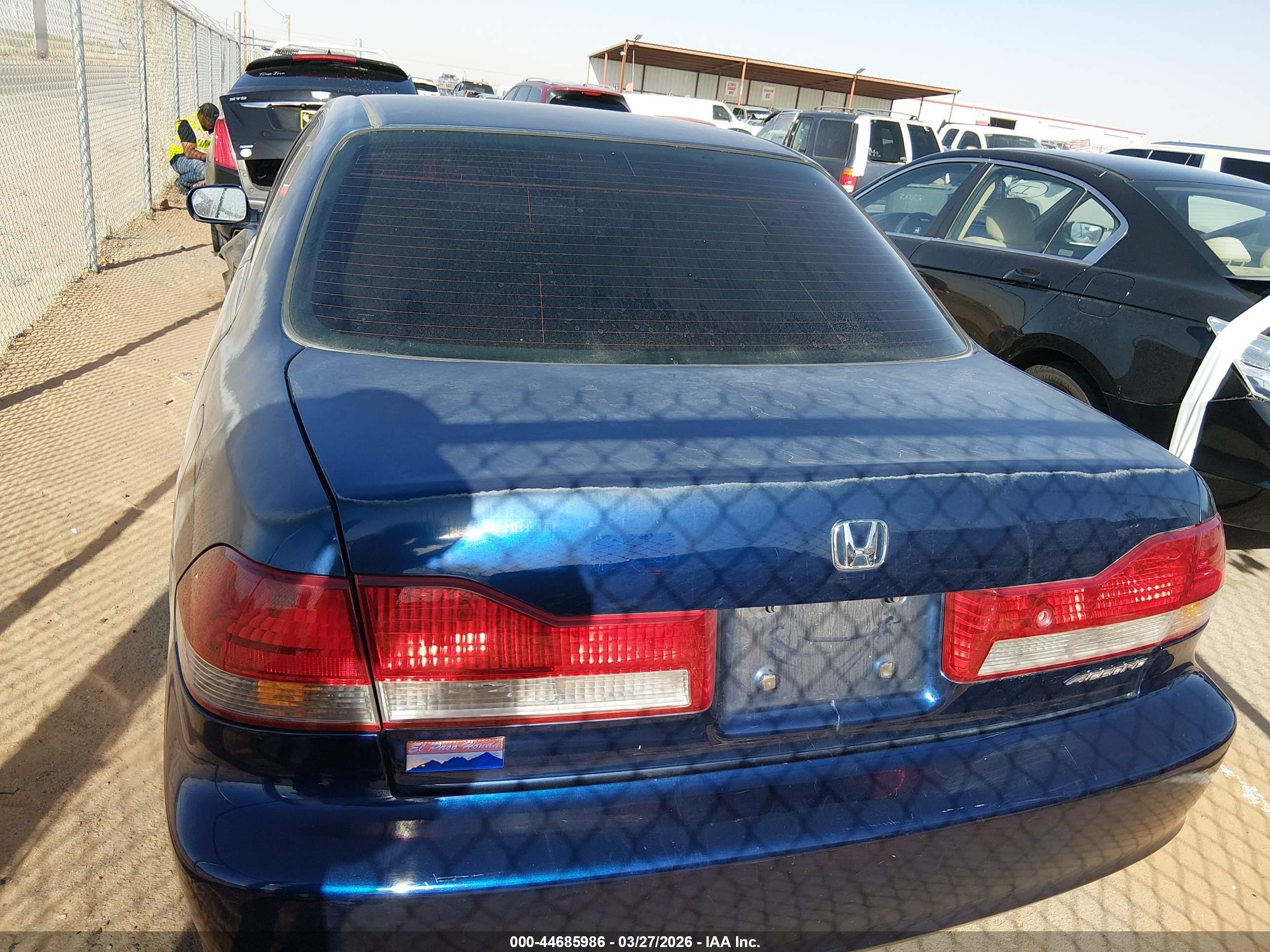 2001 Honda Accord 2.3 Lx Dark Blue vin: JHMCG56461C028688