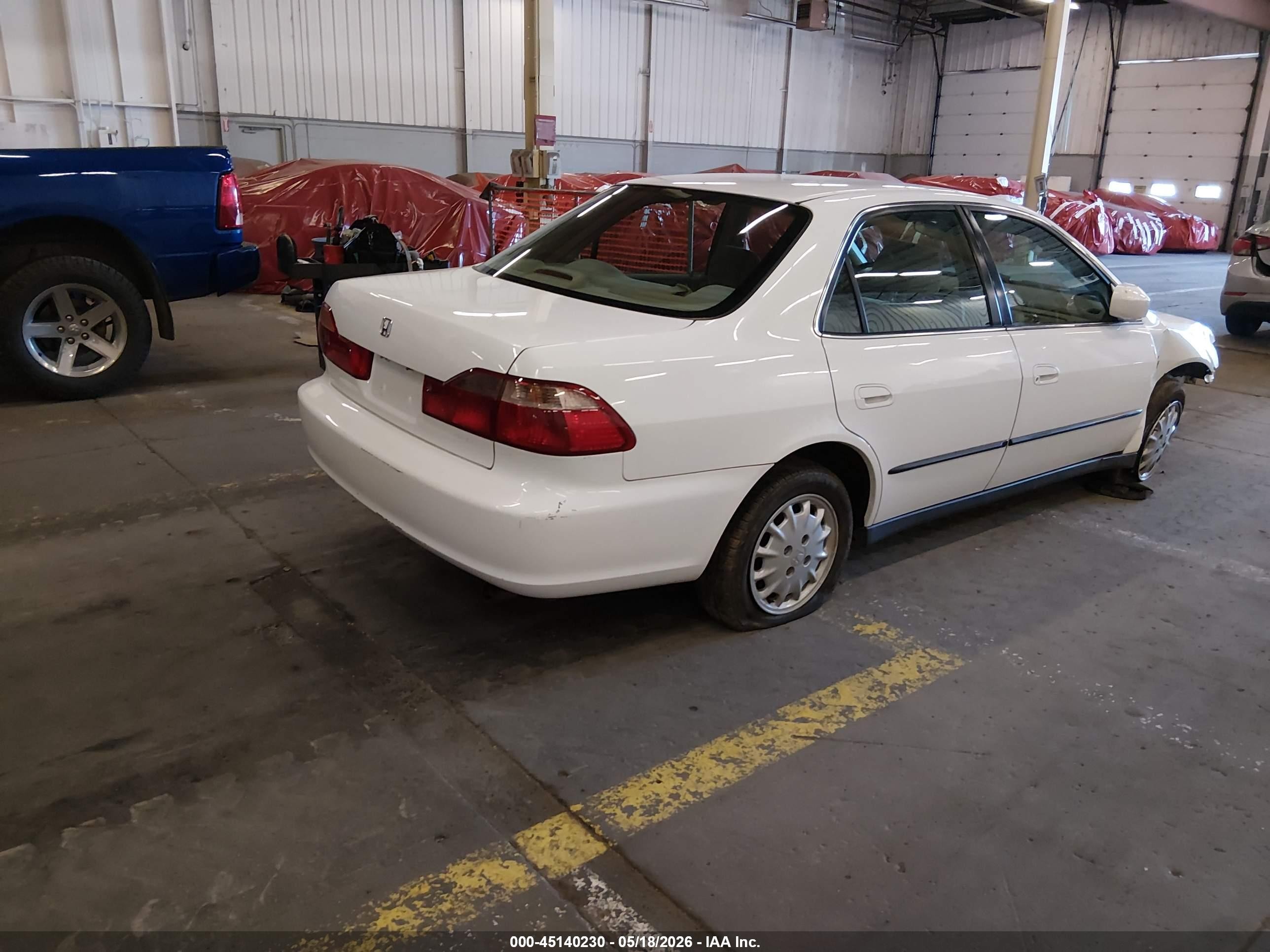 1999 Honda Accord Lx White vin: JHMCG5647XC003534