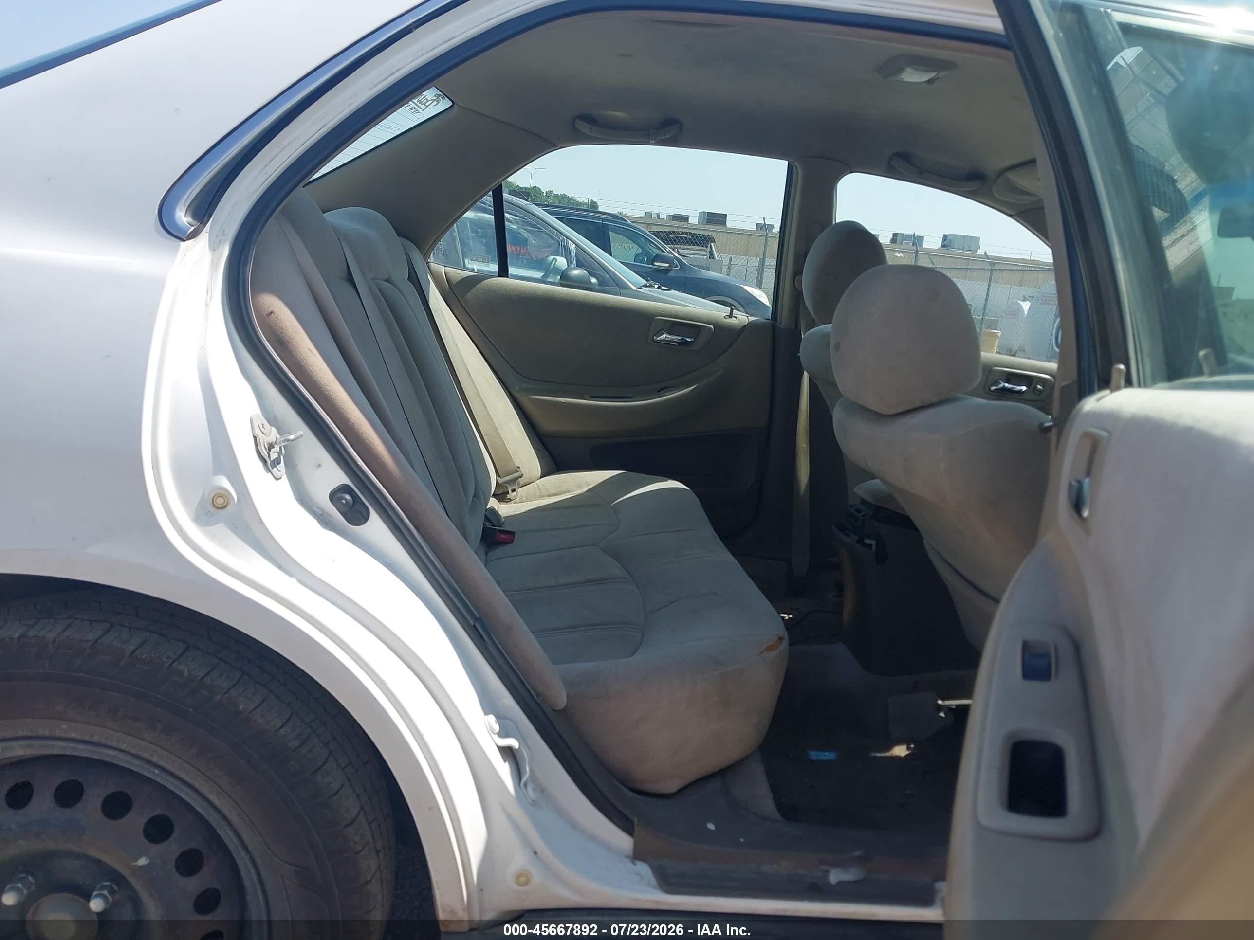 1999 Honda Accord Lx Белый vin: JHMCG5647XC030426