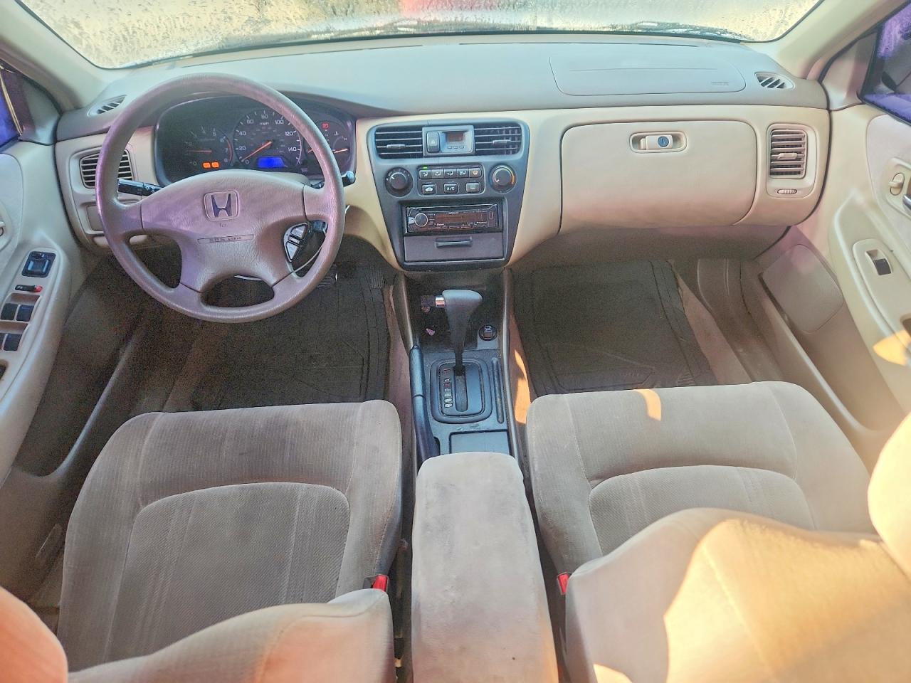 1999 Honda Accord Lx White vin: JHMCG5648XC004174