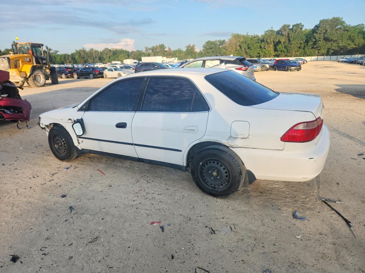 1999 Honda Accord Lx White vin: JHMCG5648XC004174