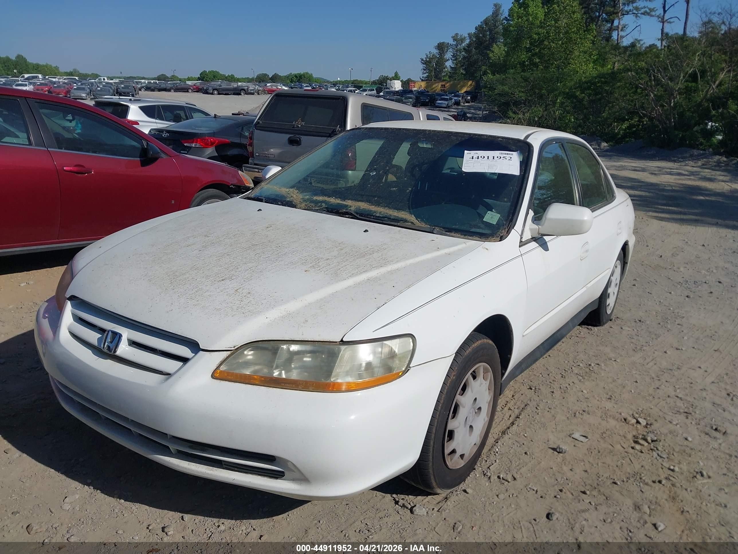 2001 Honda Accord 2.3 Lx White vin: JHMCG56491C005096