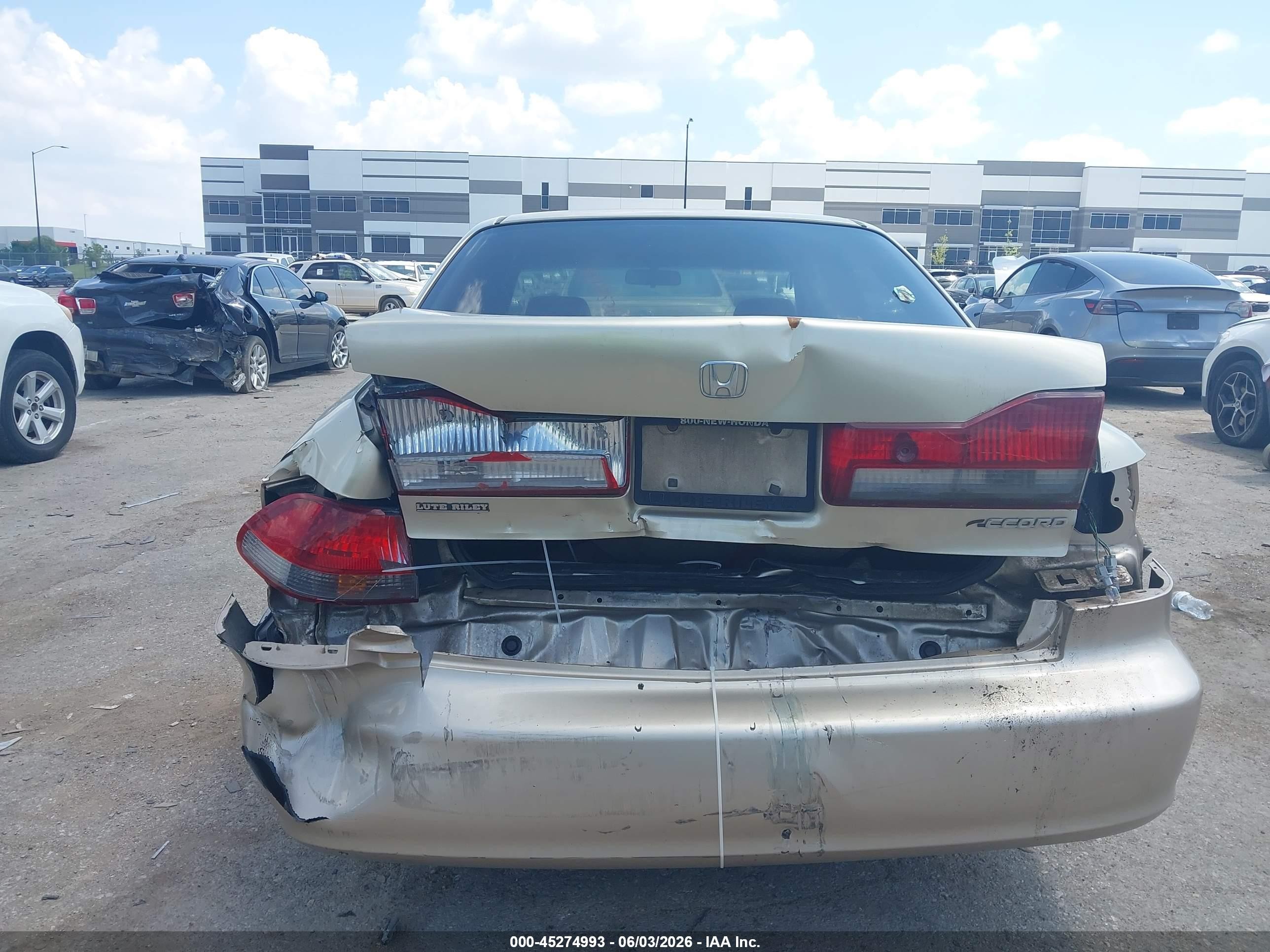 2001 Honda Accord 2.3 Lx Желто-коричневый vin: JHMCG56491C021492