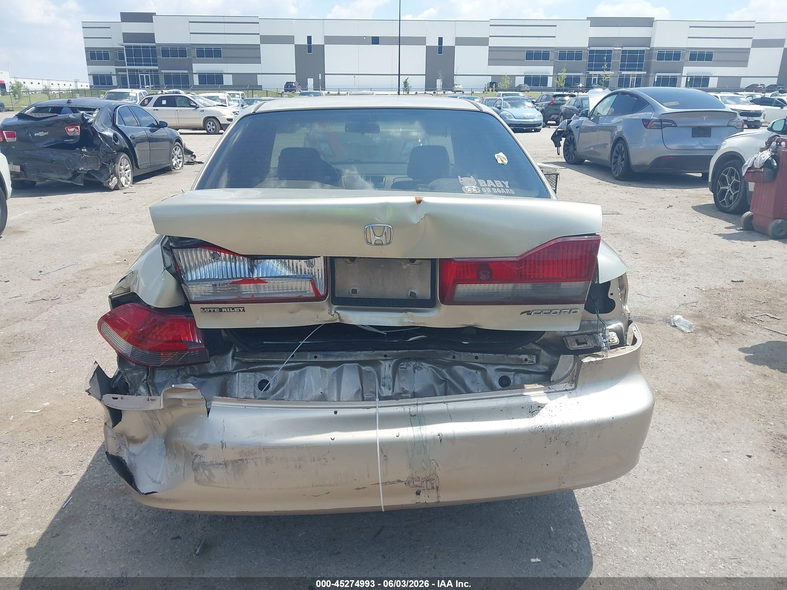 2001 Honda Accord 2.3 Lx Желто-коричневый vin: JHMCG56491C021492