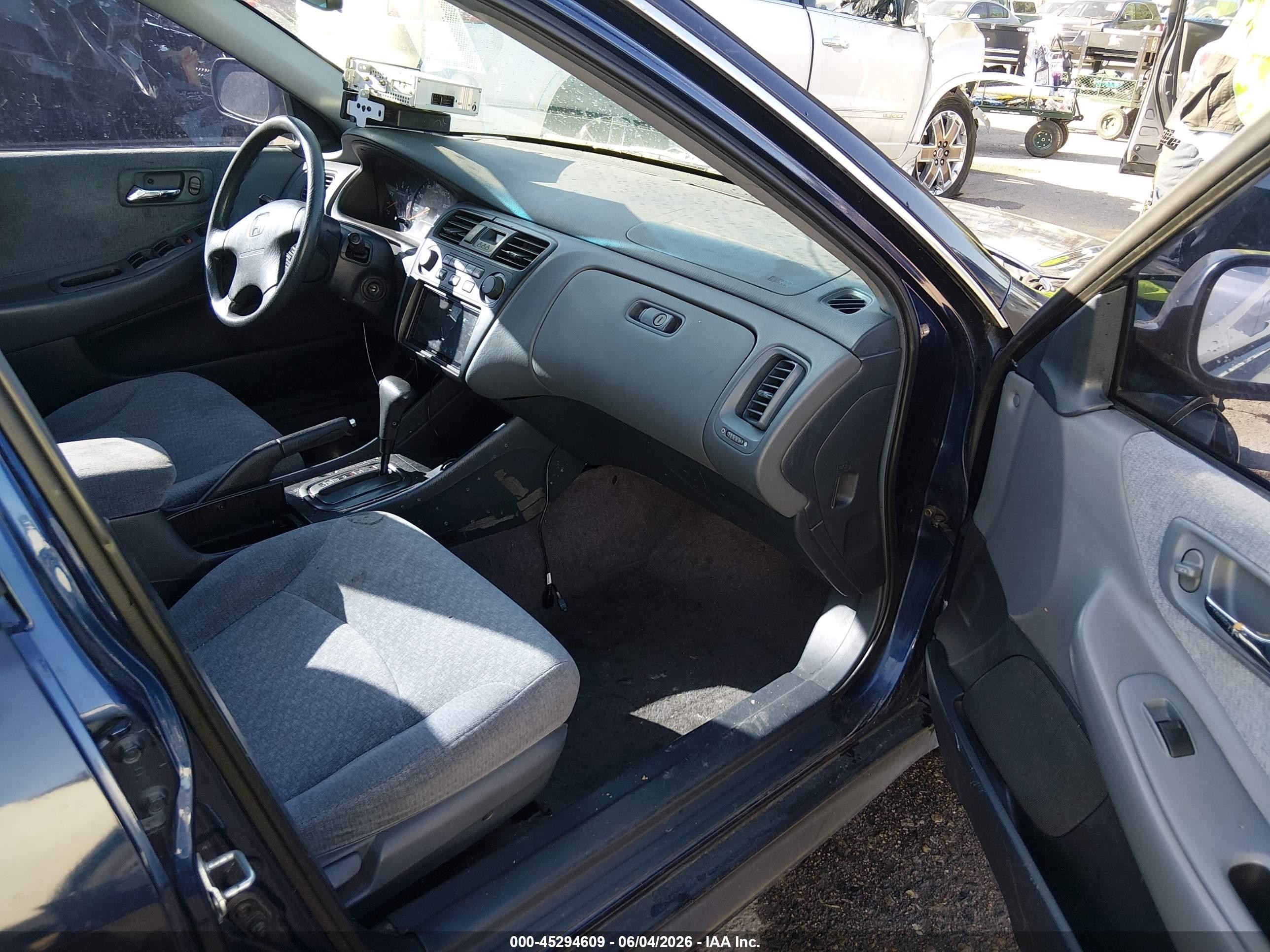 2001 Honda Accord 2.3 Lx Blue vin: JHMCG56491C025929