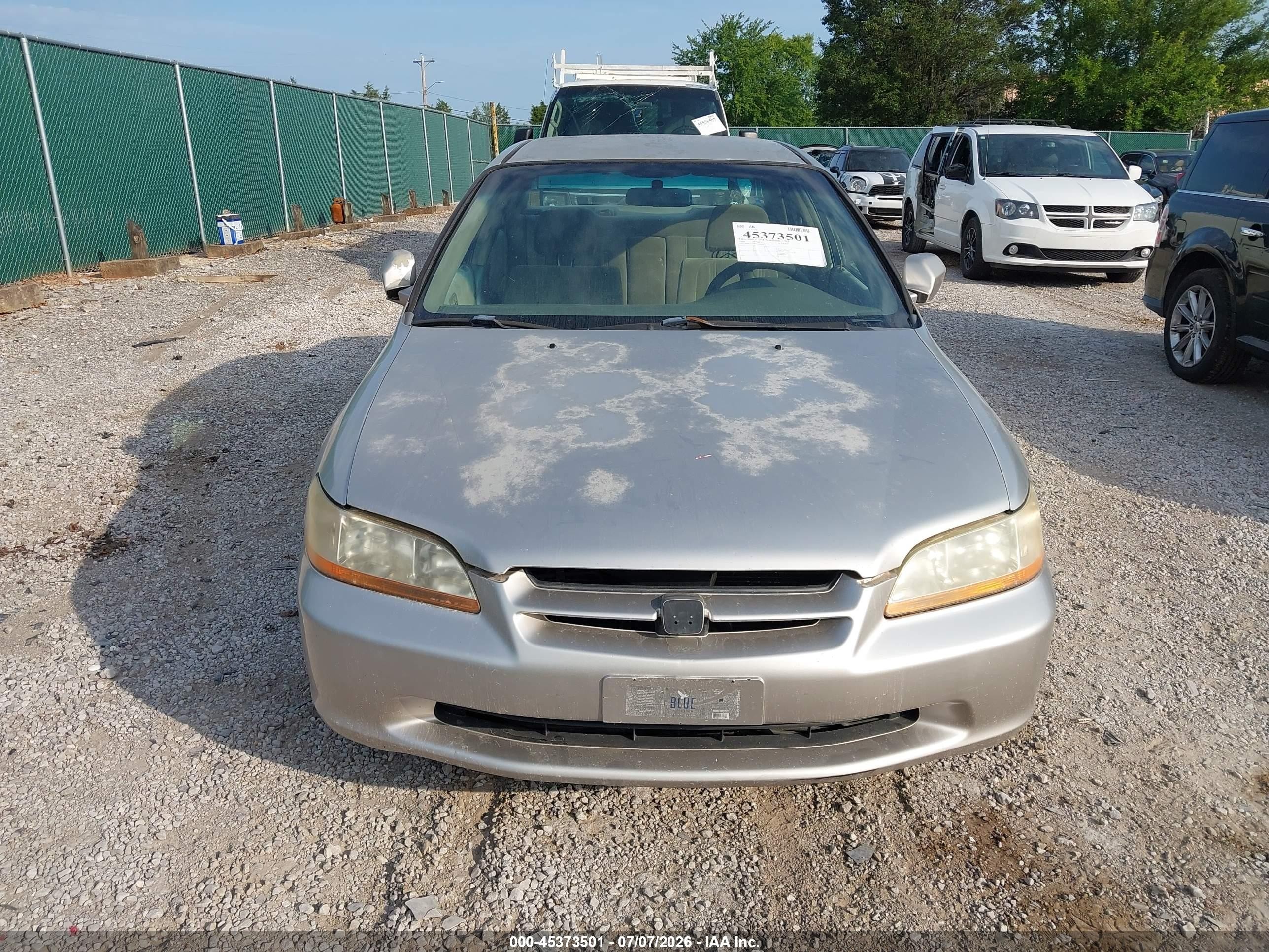 1999 Honda Accord Lx Beige vin: JHMCG5649XC006029