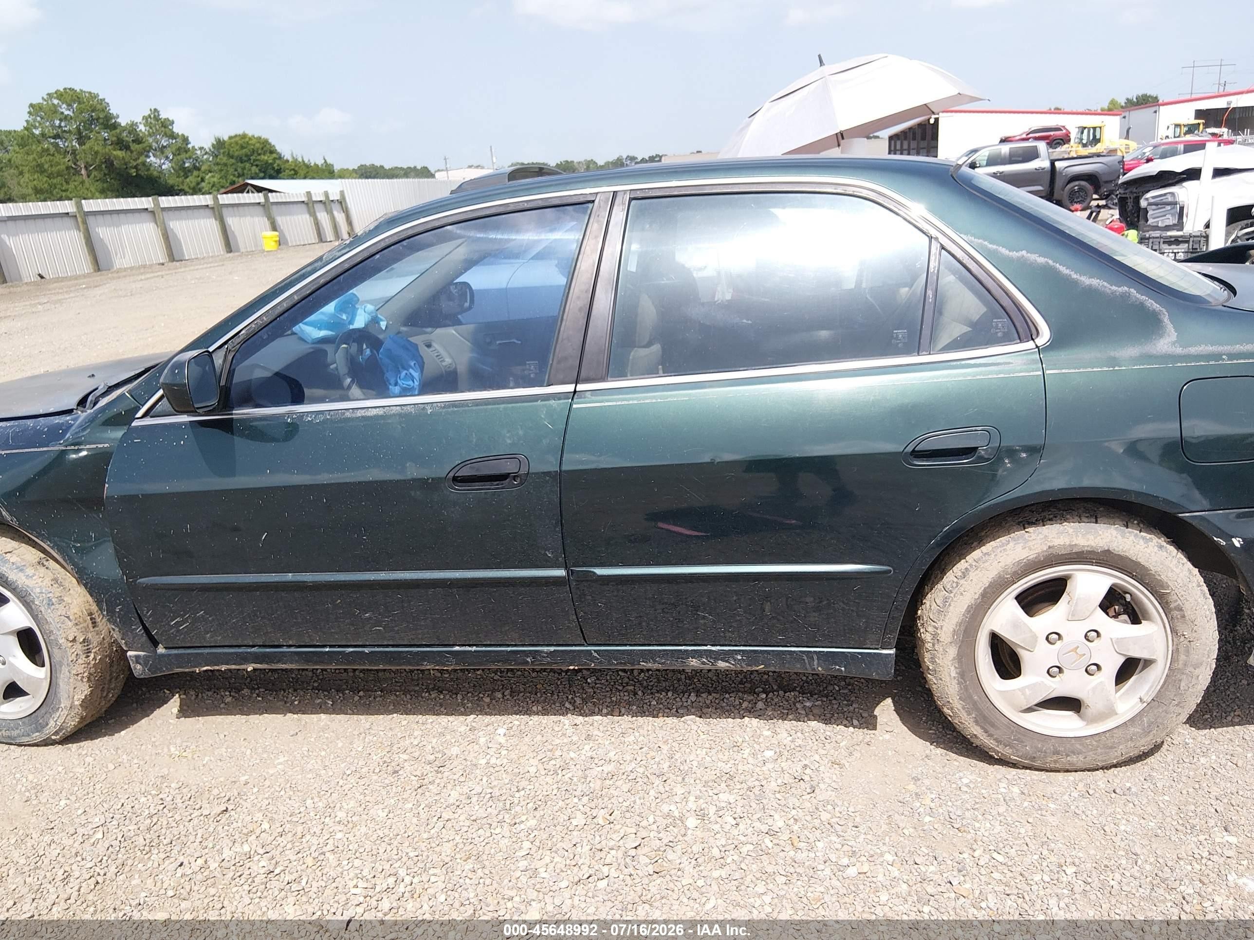 1999 Honda Accord Ex Green vin: JHMCG5654XC041733