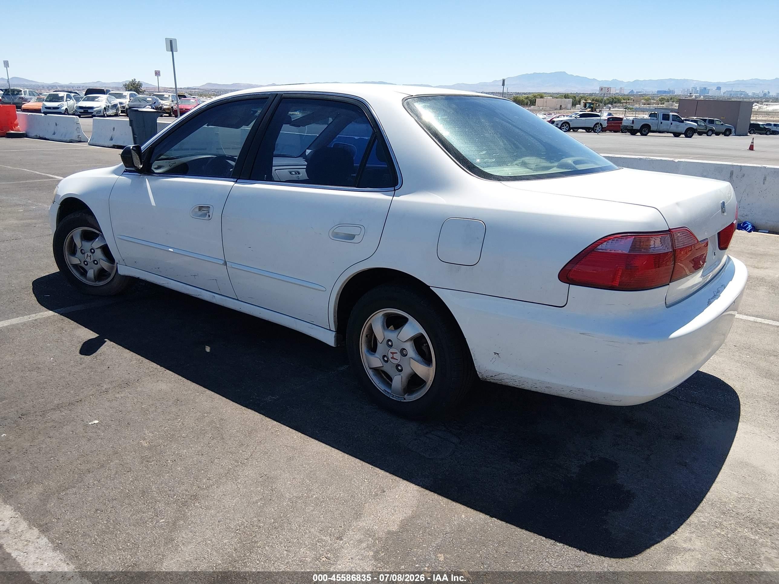 1999 Honda Accord Ex White vin: JHMCG5657XC061264