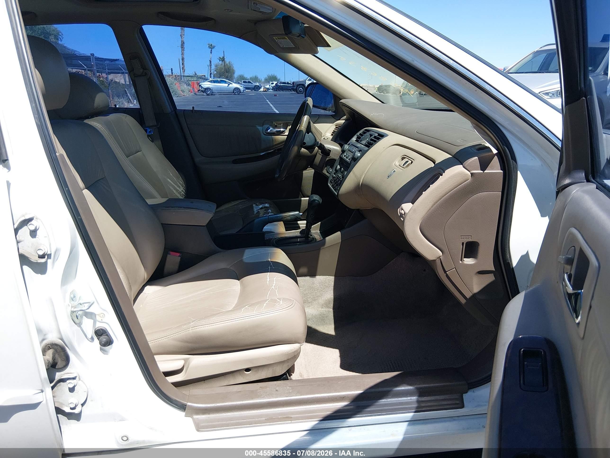 1999 Honda Accord Ex White vin: JHMCG5657XC061264