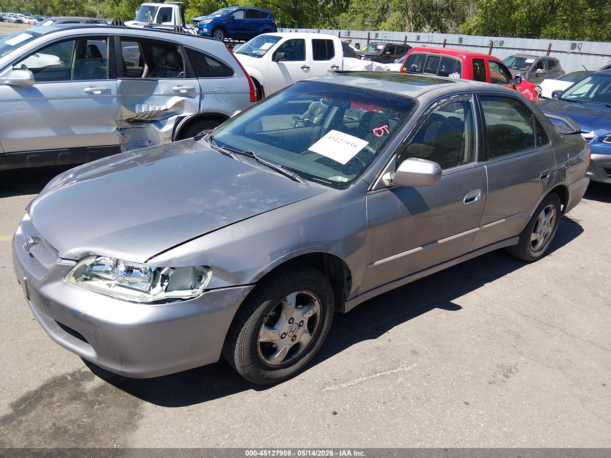 2000 Honda Accord 2.3 Ex Серый vin: JHMCG5658YC042627