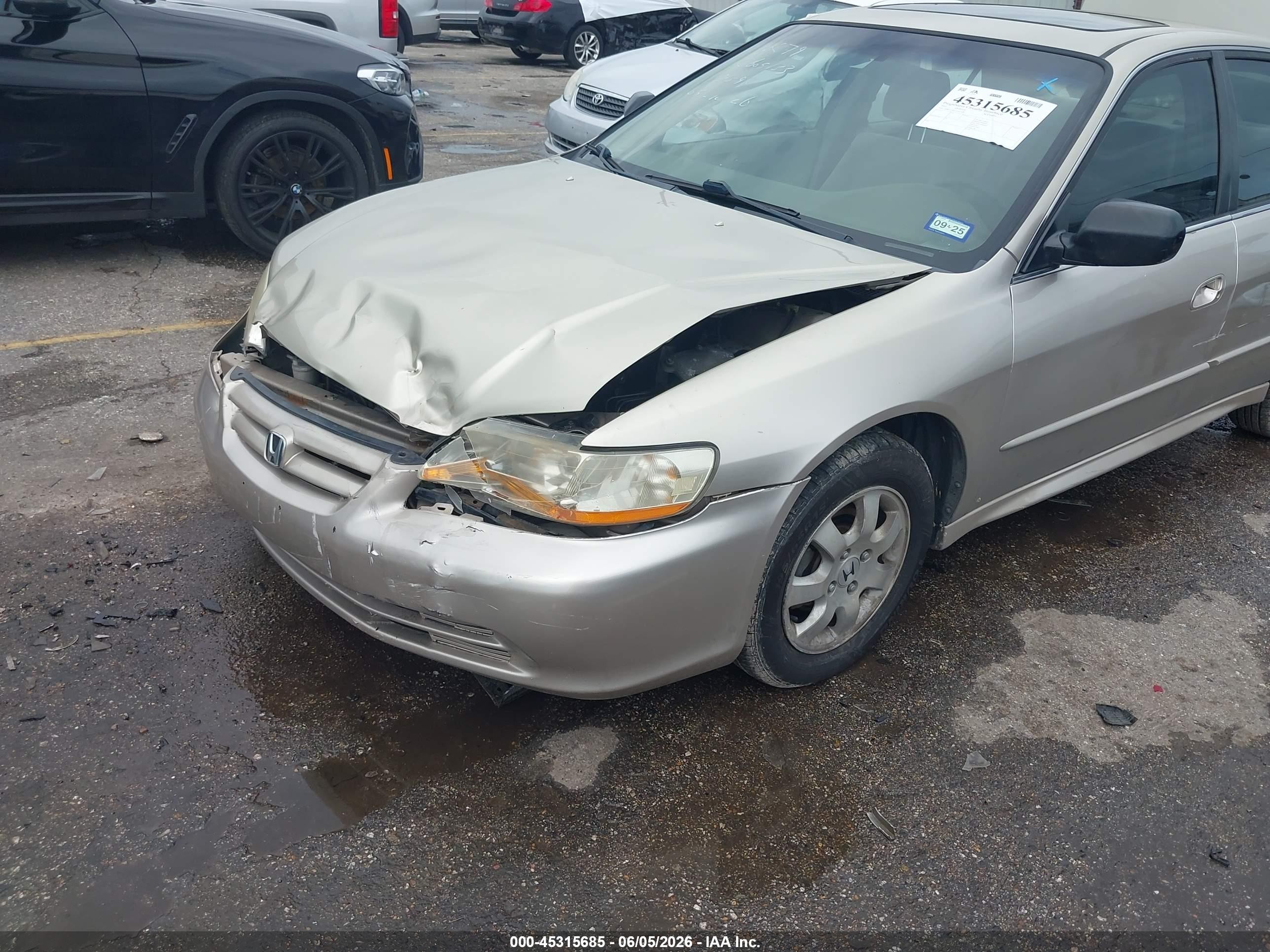 2001 Honda Accord 2.3 Ex Бежевый vin: JHMCG56611C027398