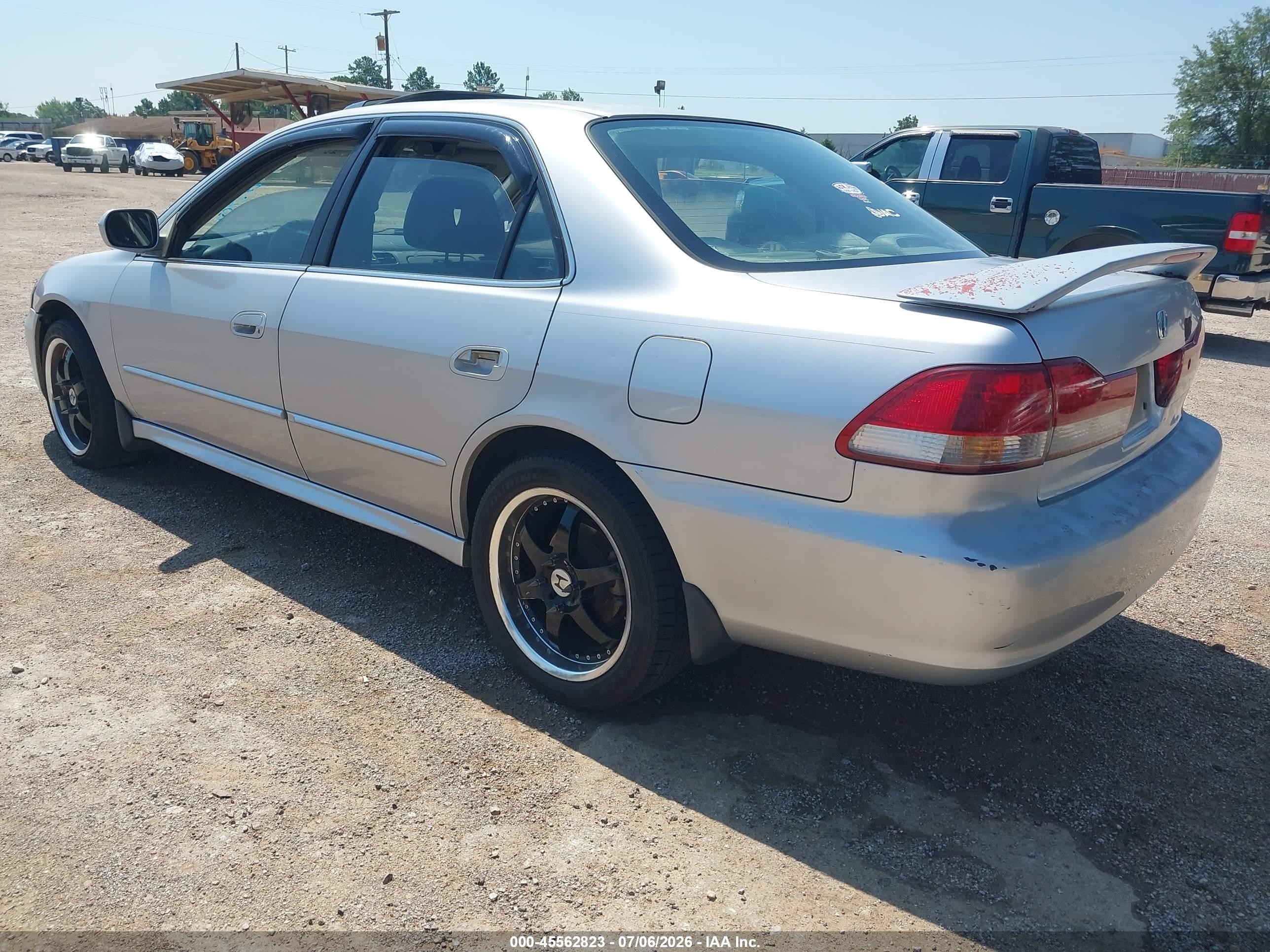 2002 Honda Accord 2.3 Ex Silver vin: JHMCG56662C031092