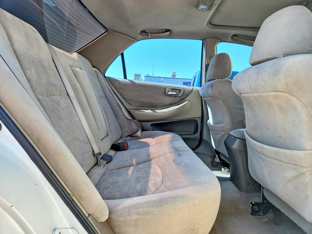 2001 Honda Accord Ex White vin: JHMCG56681C030590