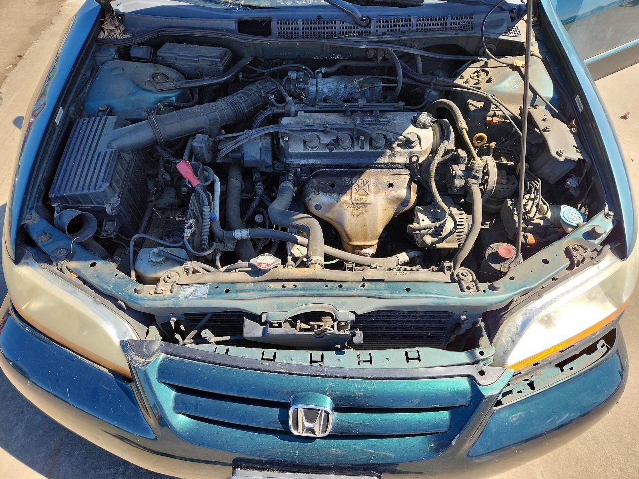 2002 Hond Accord Green vin: JHMCG566X2C030785