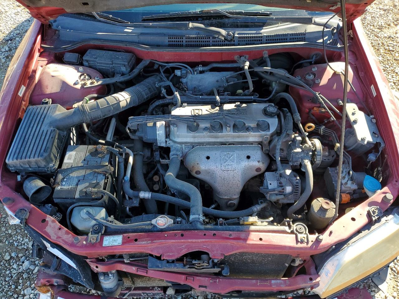 2001 Honda Accord Red vin: JHMCG5670YC024138