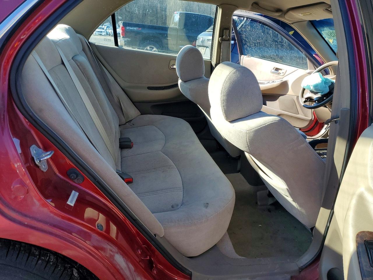 2001 Honda Accord Red vin: JHMCG5670YC024138