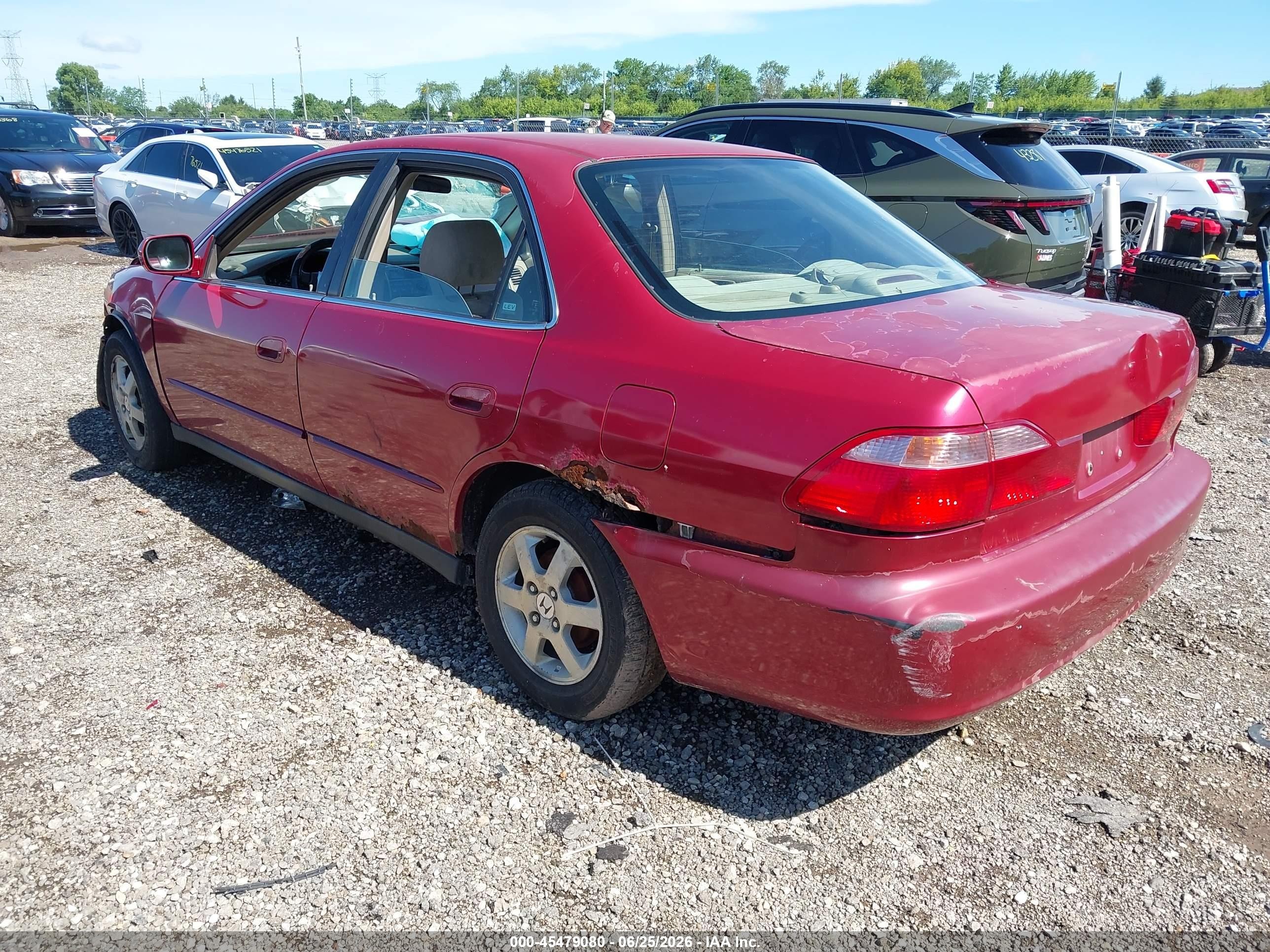 2000 Honda Accord 2.3 Se Красный vin: JHMCG5671YC021104