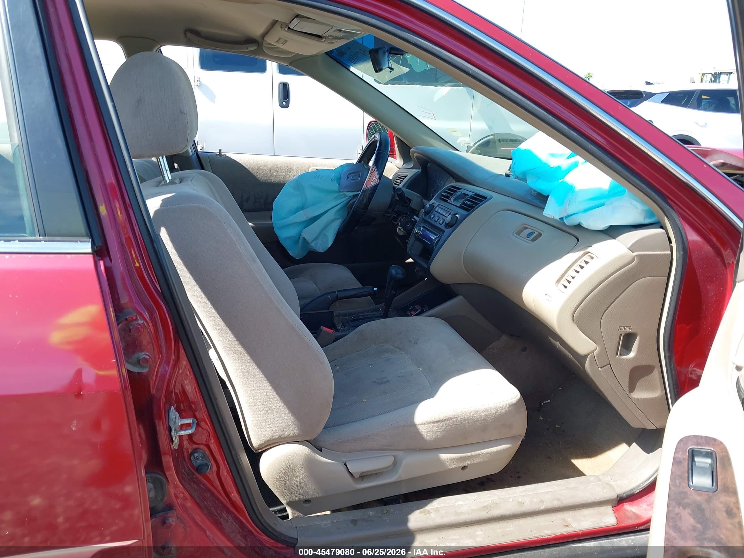 2000 Honda Accord 2.3 Se Красный vin: JHMCG5671YC021104