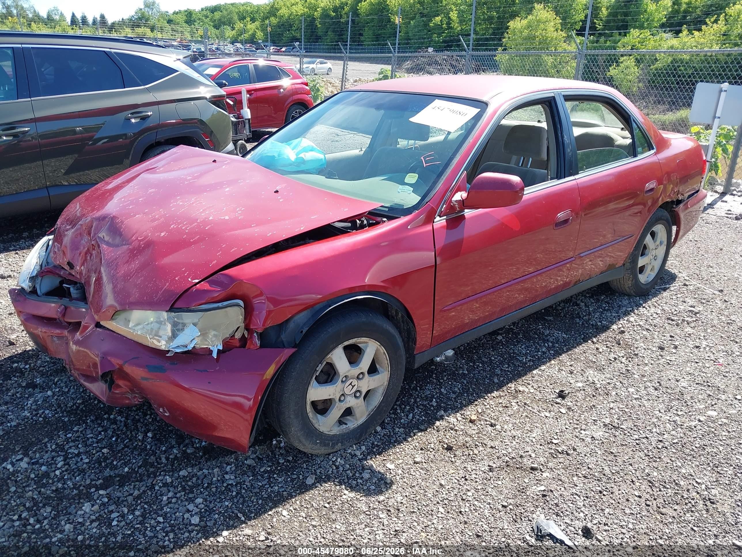 2000 Honda Accord 2.3 Se Красный vin: JHMCG5671YC021104