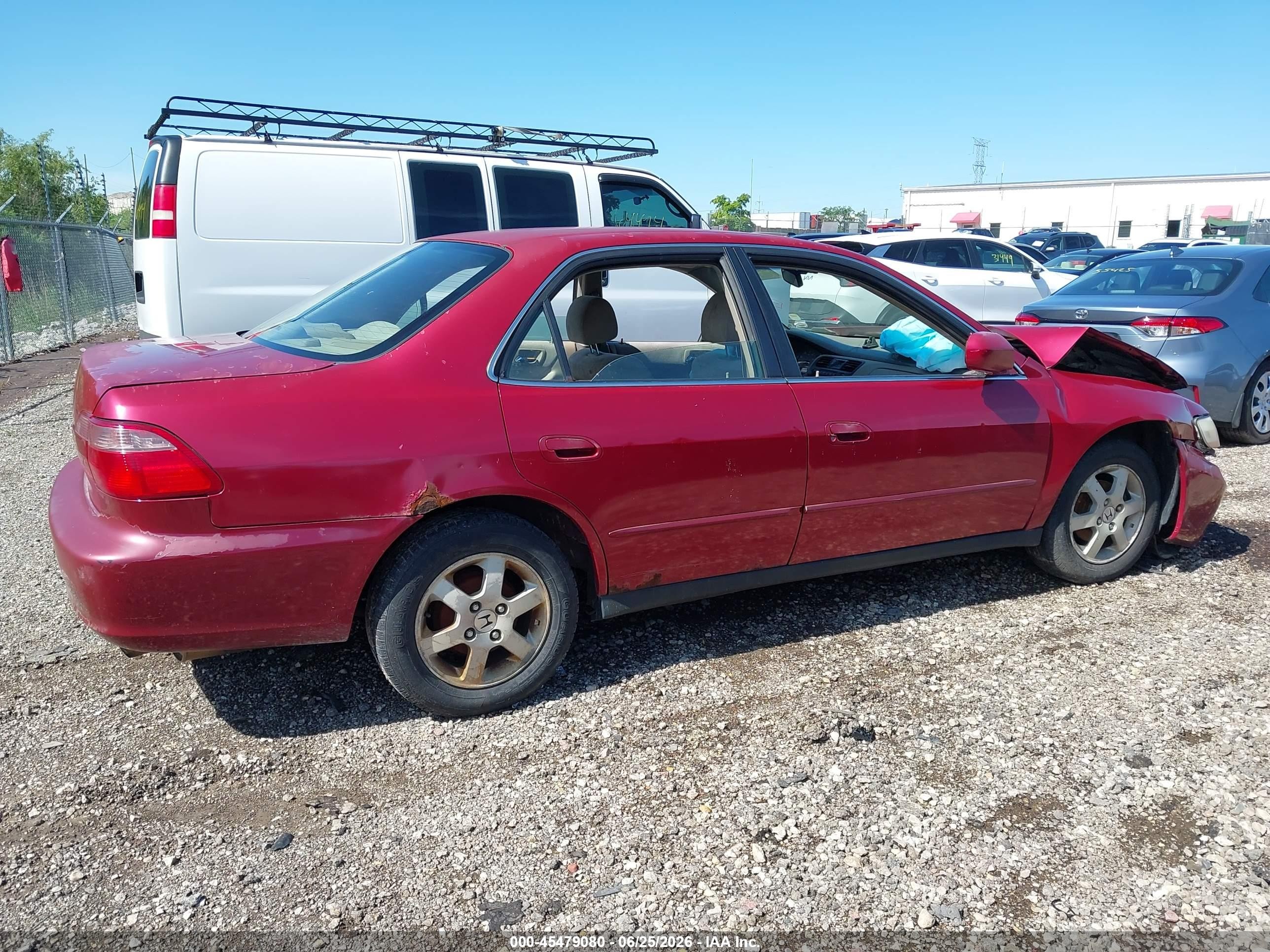 2000 Honda Accord 2.3 Se Красный vin: JHMCG5671YC021104