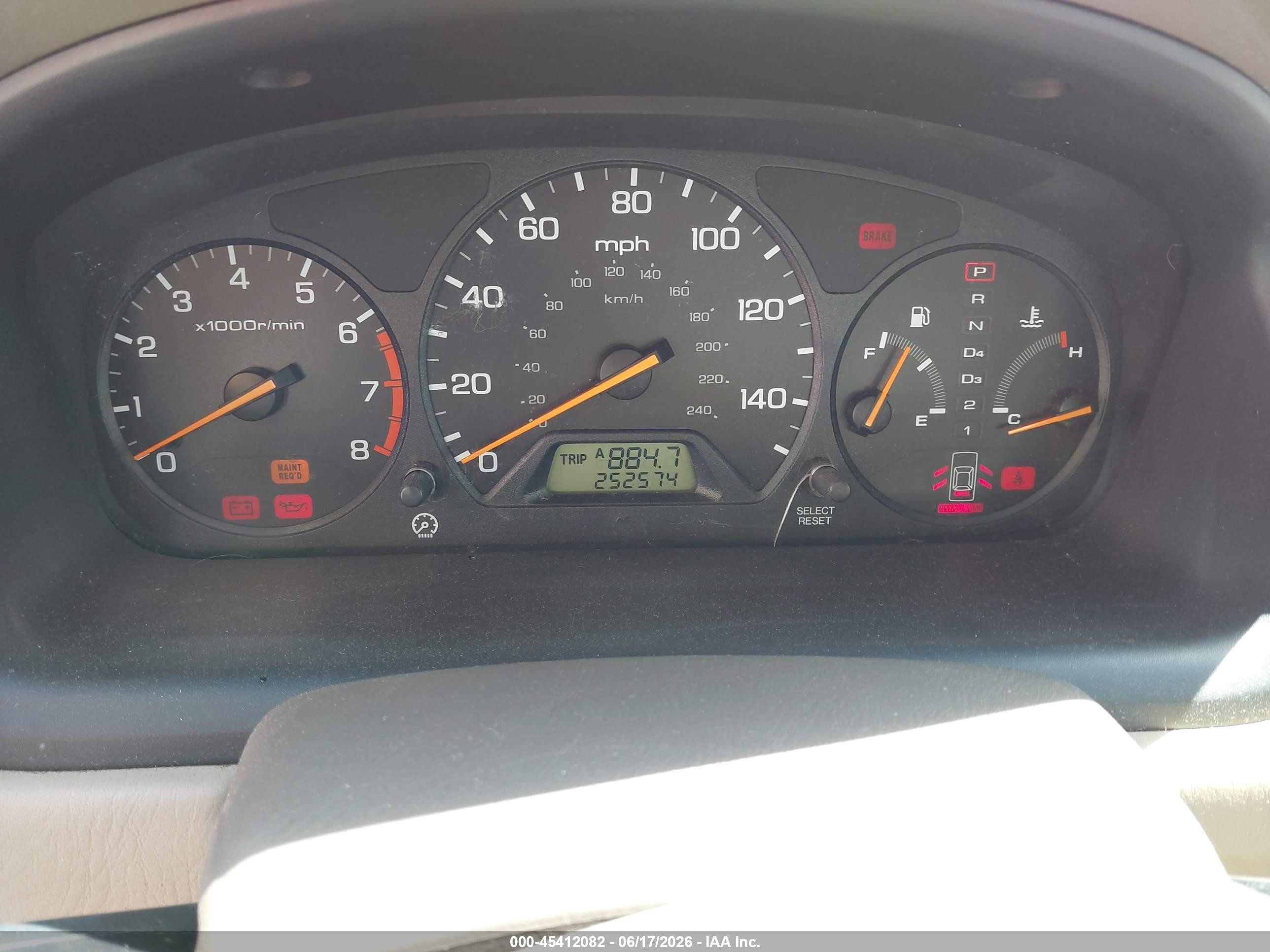 2000 Honda Accord 2.3 Se Золотой vin: JHMCG5671YC028215
