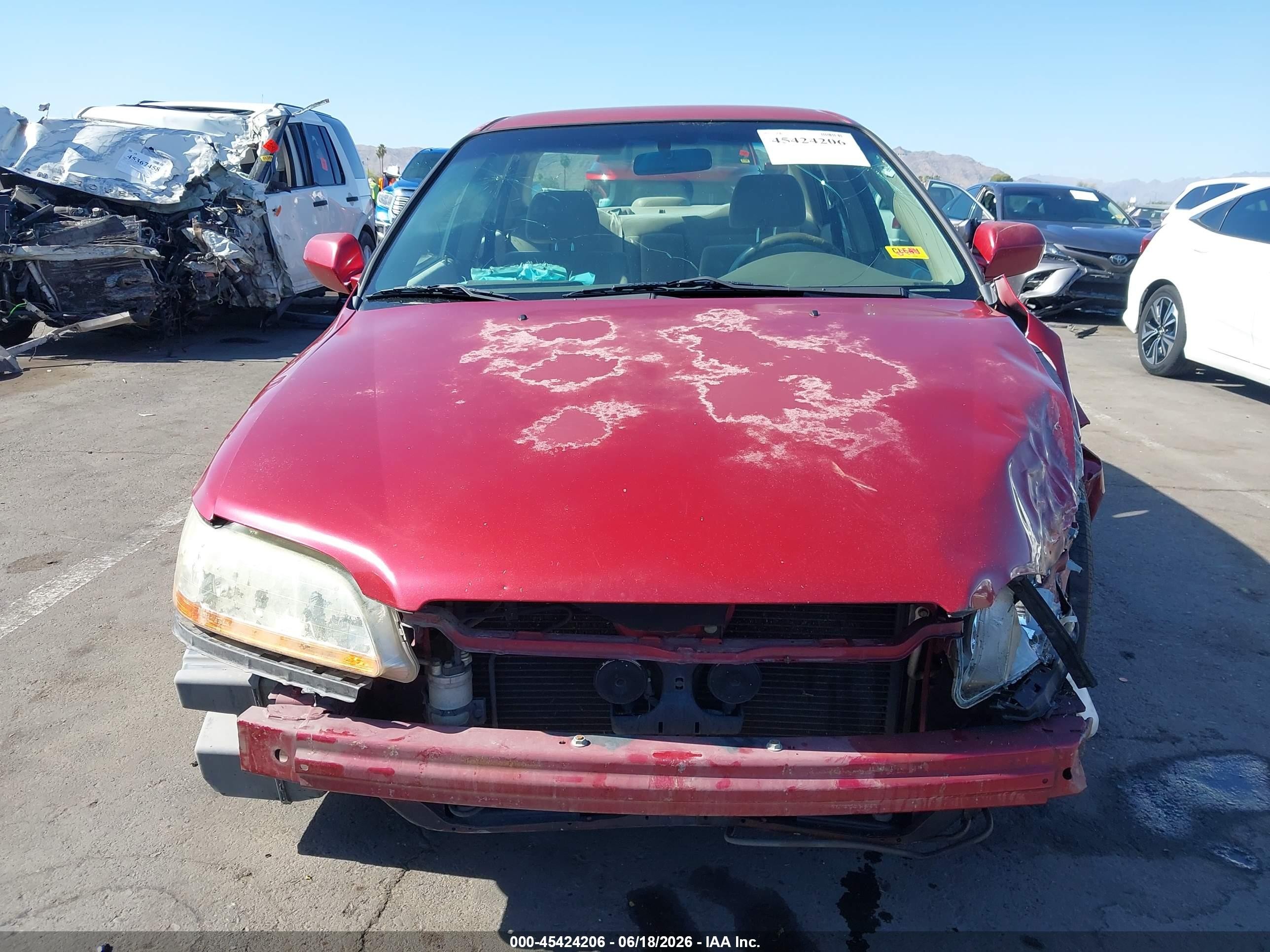 2000 Honda Accord 2.3 Se Red vin: JHMCG5676YC010177