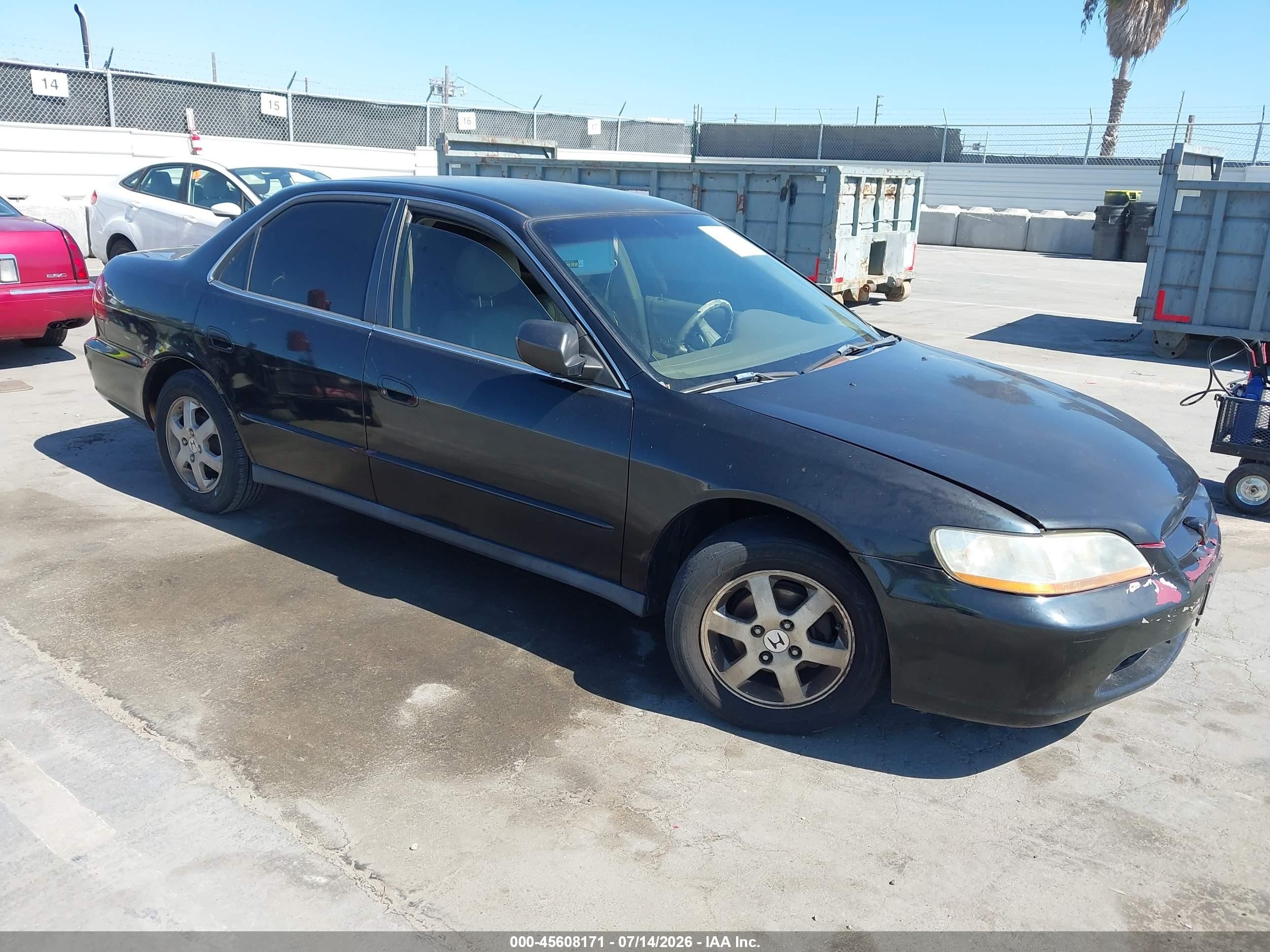 2000 Honda Accord 2.3 Se Black vin: JHMCG5679YC014692