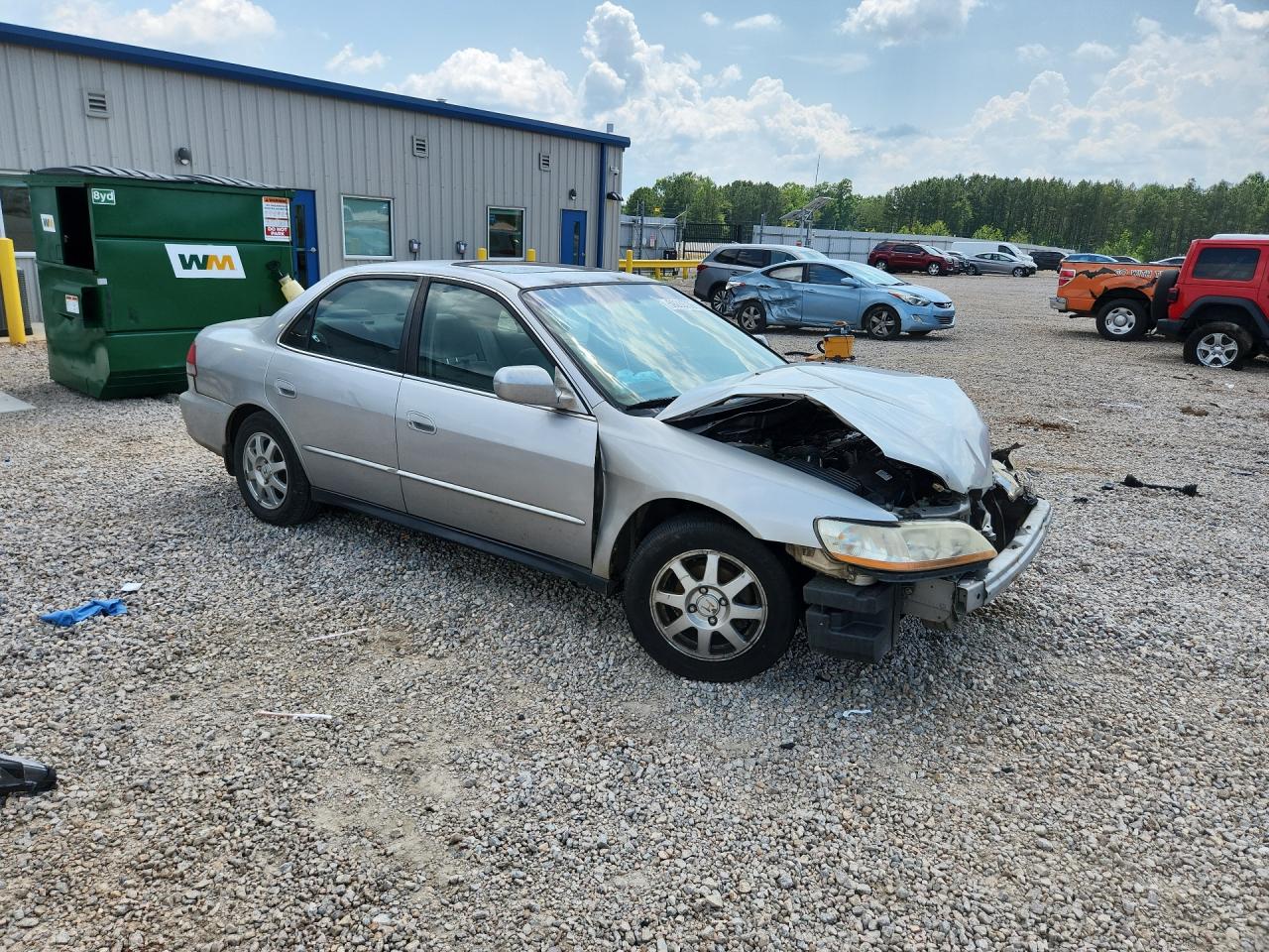 2002 Hond Accord Silver vin: JHMCG567X2C029662