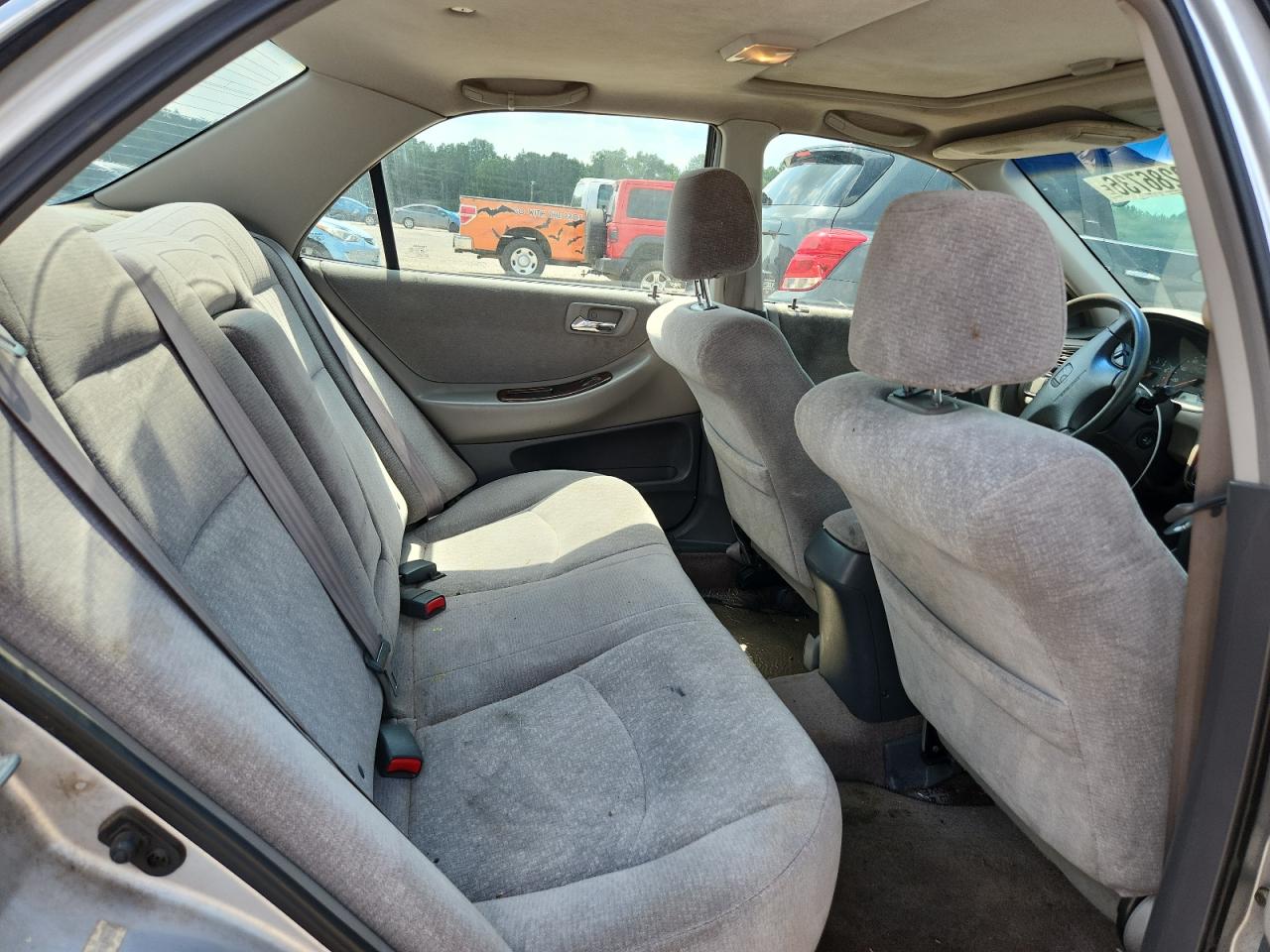 2002 Hond Accord Silver vin: JHMCG567X2C029662