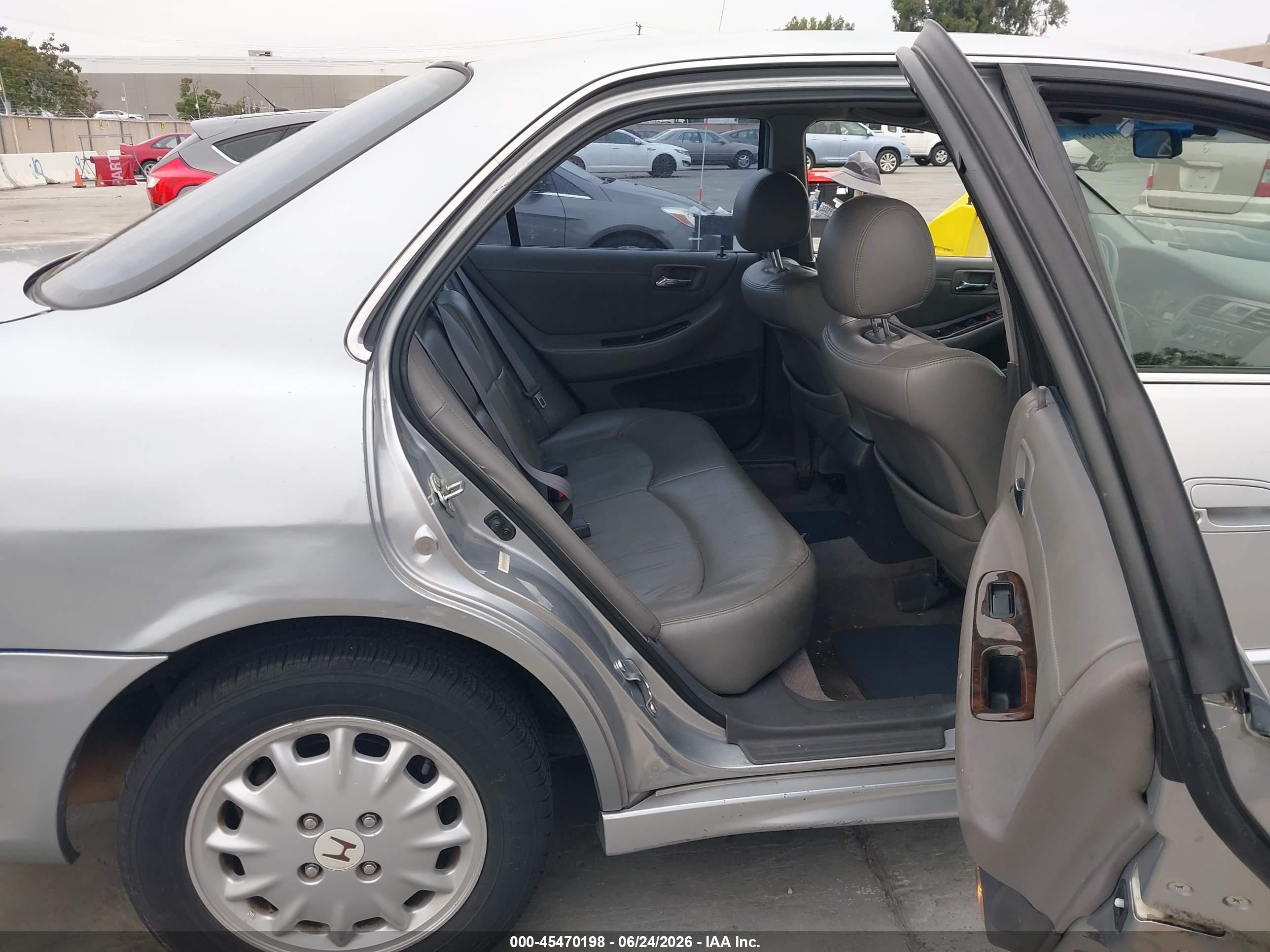 2001 Honda Accord 2.3 Ex Gray vin: JHMCG66031C024763
