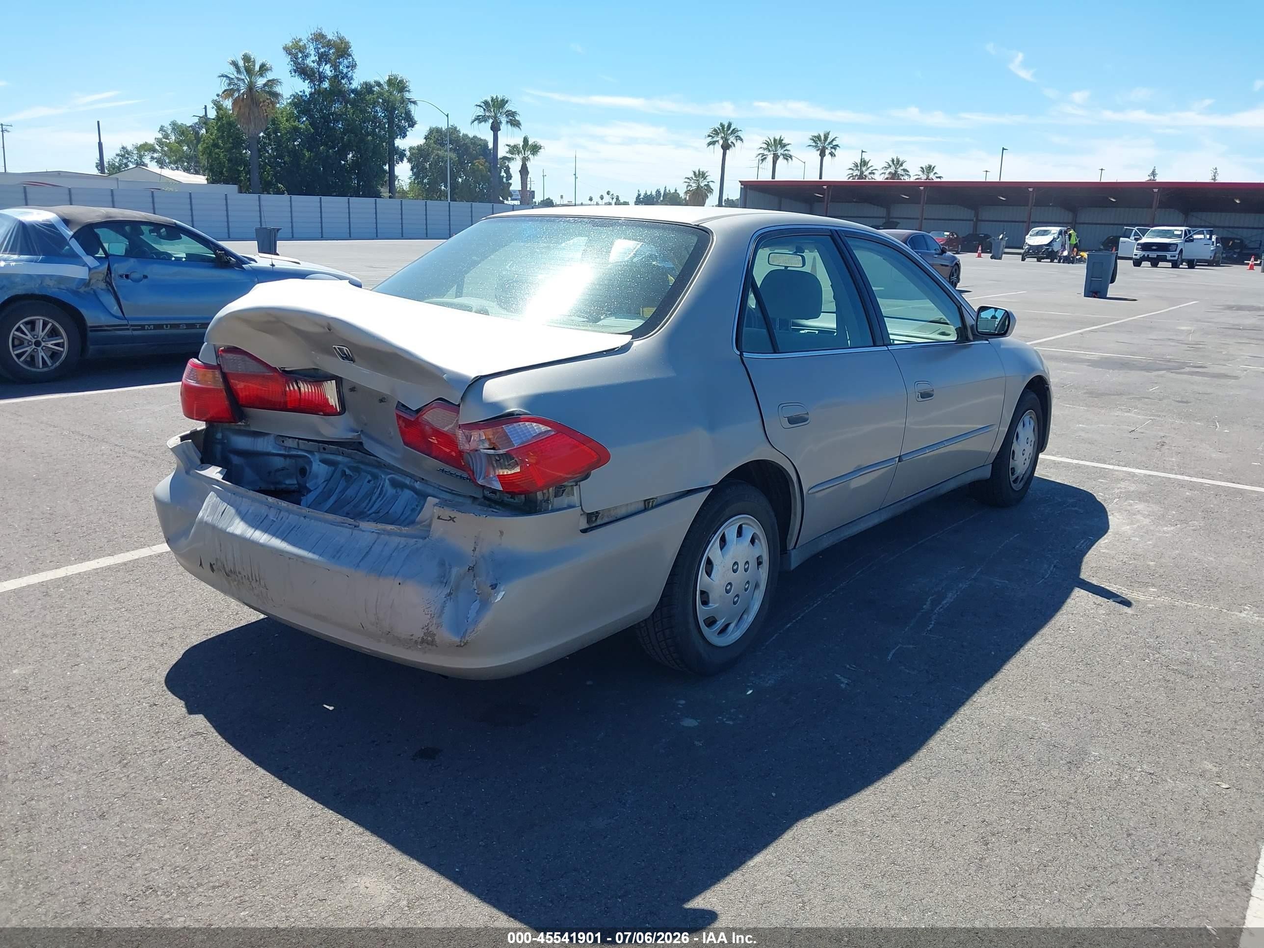 1999 Honda Accord Lx Beige vin: JHMCG6650XC012378