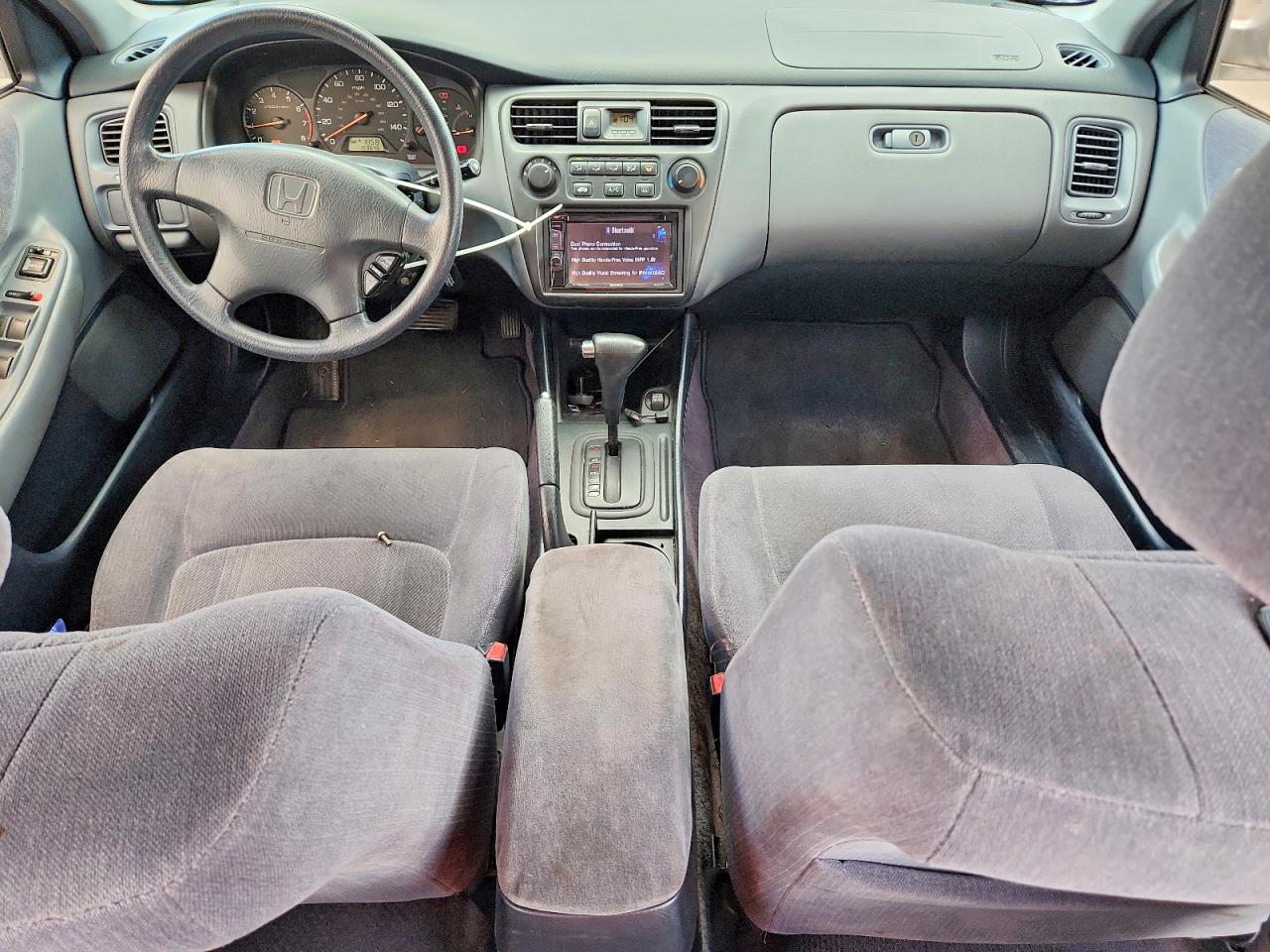 1999 Honda Accord Lx Silver vin: JHMCG6650XC027852