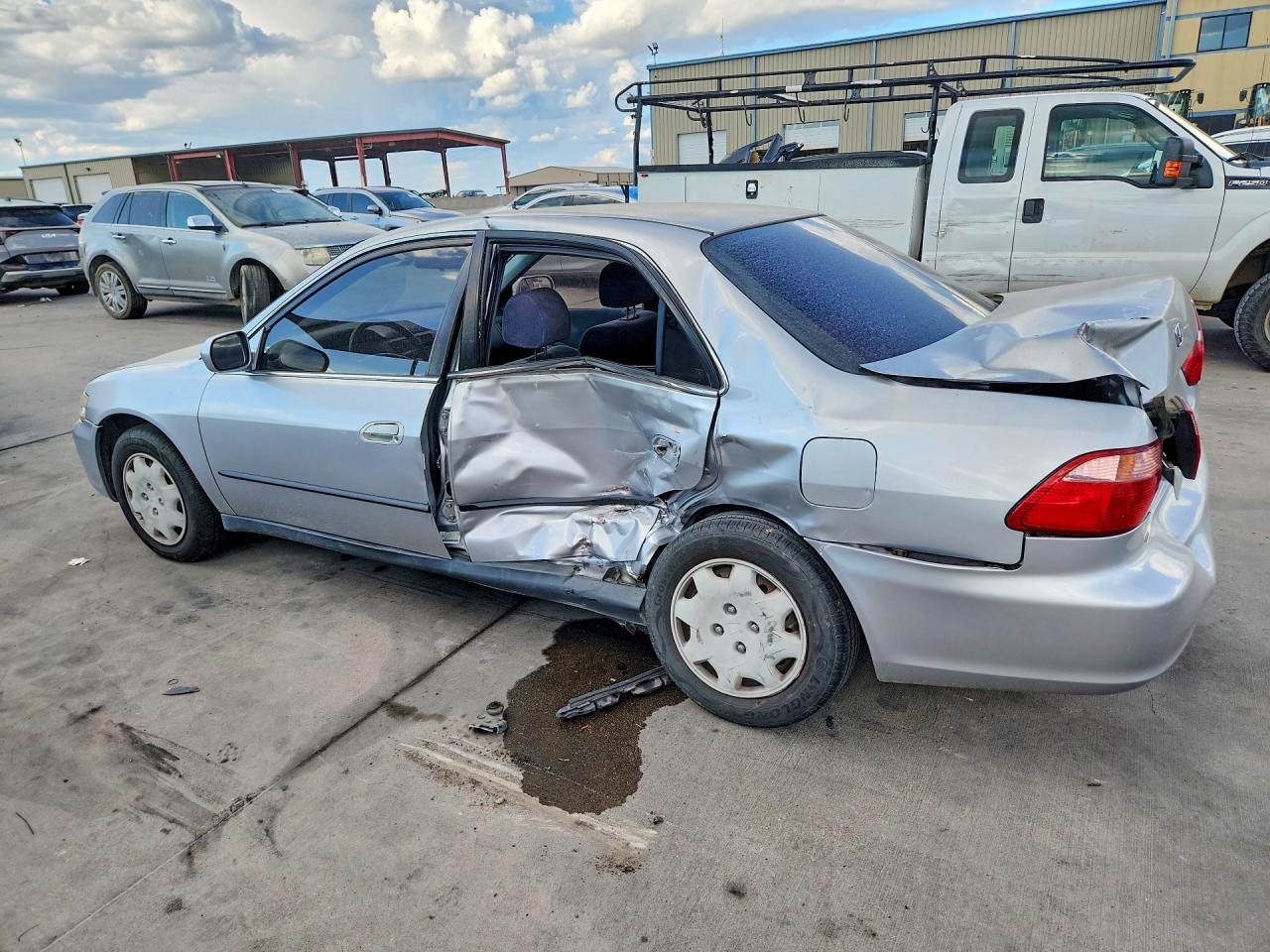 1999 Honda Accord Lx Silver vin: JHMCG6650XC027852