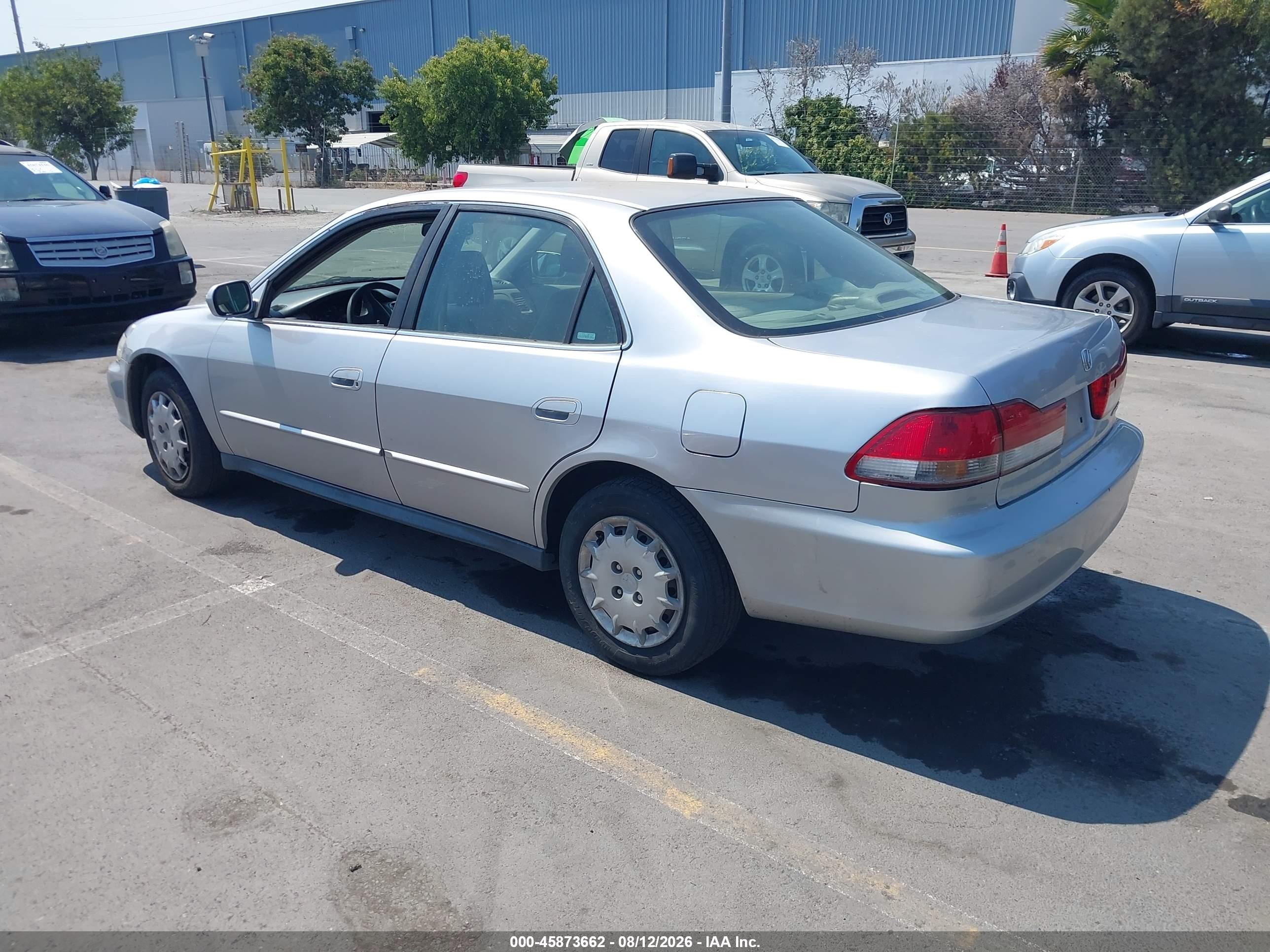 2002 Honda Accord 2.3 Lx Silver vin: JHMCG66522C000290