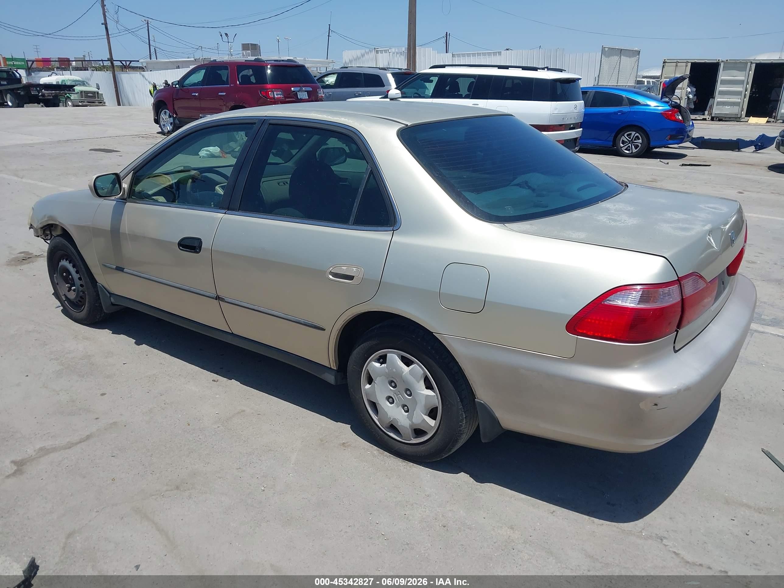 2000 Honda Accord 2.3 Lx Gold vin: JHMCG6652YC003151