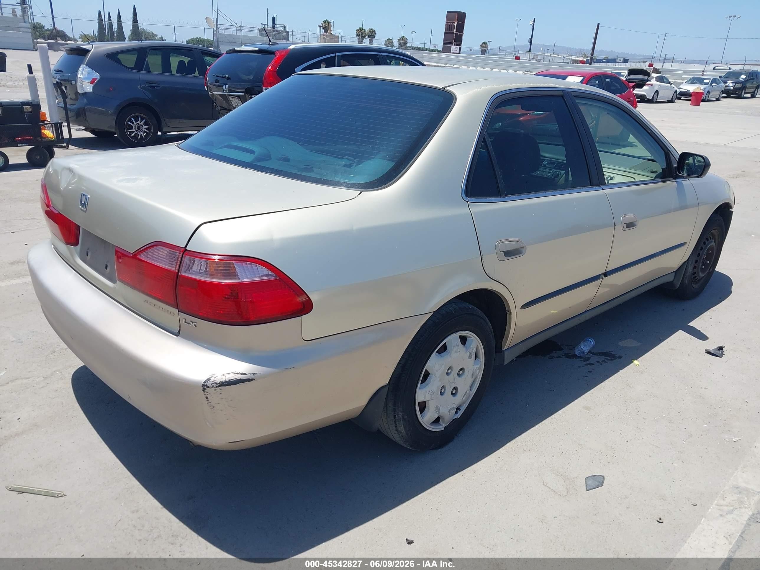 2000 Honda Accord 2.3 Lx Gold vin: JHMCG6652YC003151