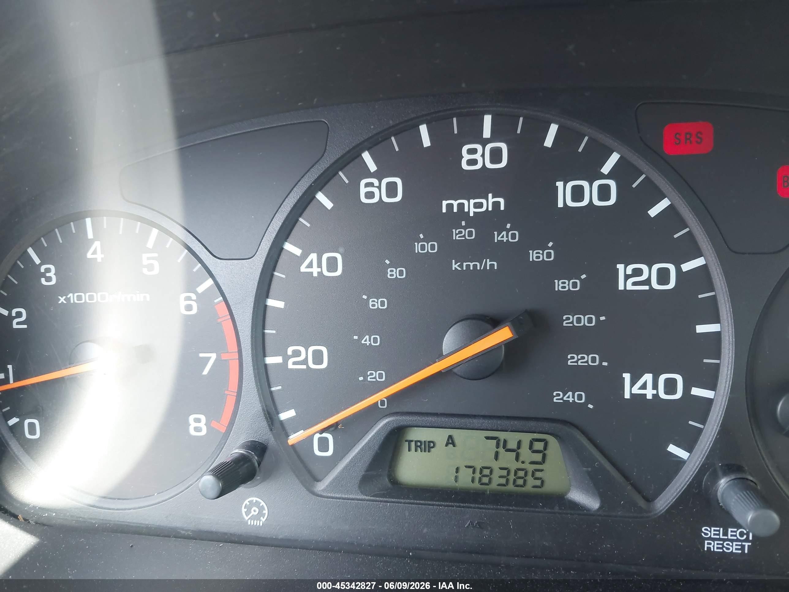 2000 Honda Accord 2.3 Lx Gold vin: JHMCG6652YC003151