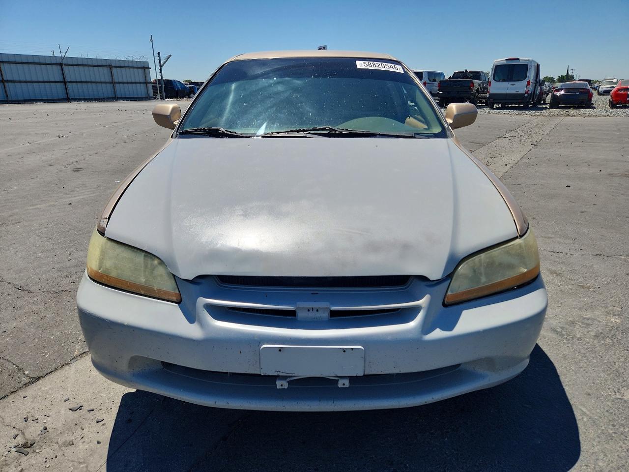 2002 Honda Accord Коричневый vin: JHMCG66532C002128