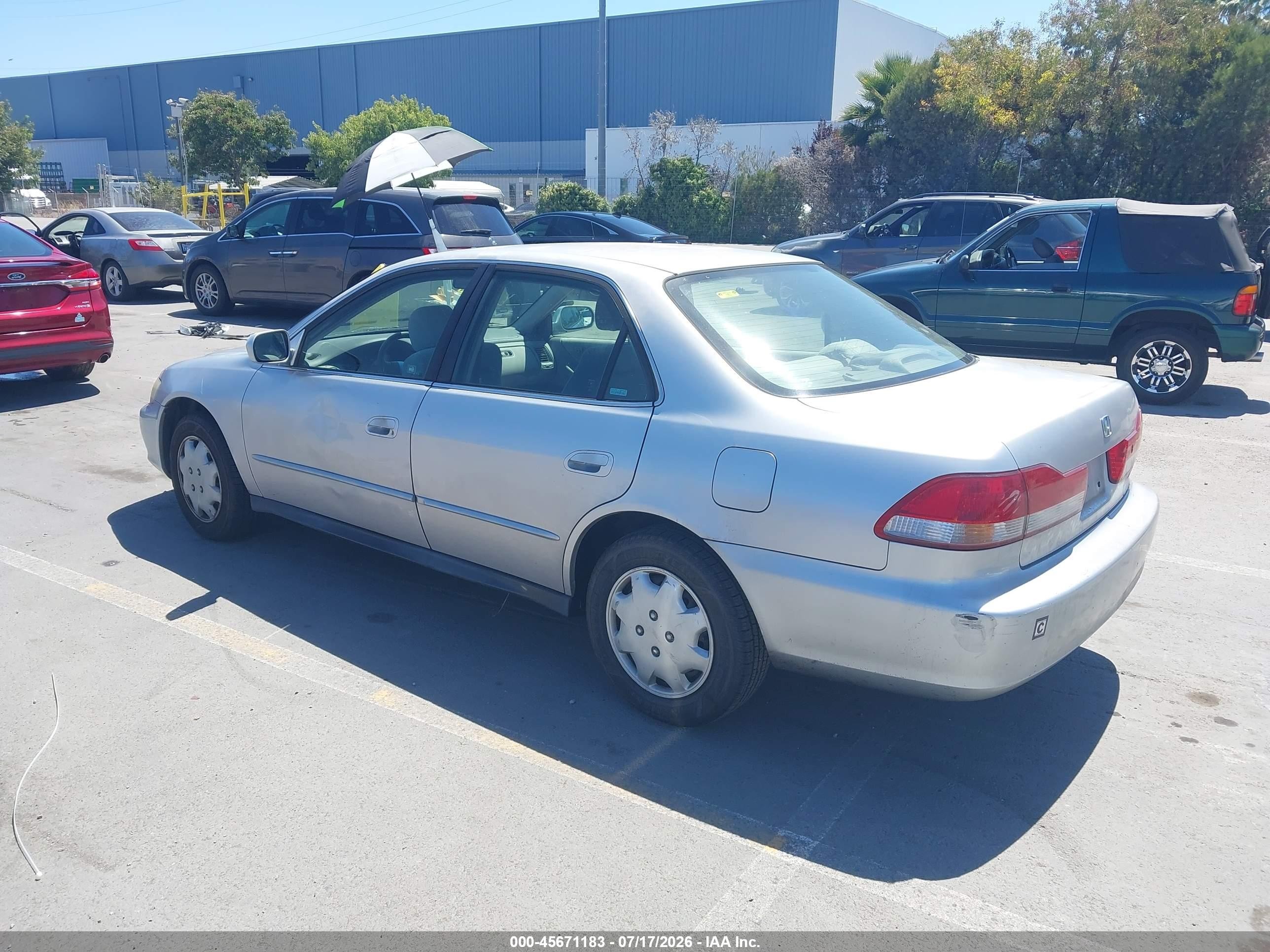 2001 Honda Accord 2.3 Lx Silver vin: JHMCG66541C014397