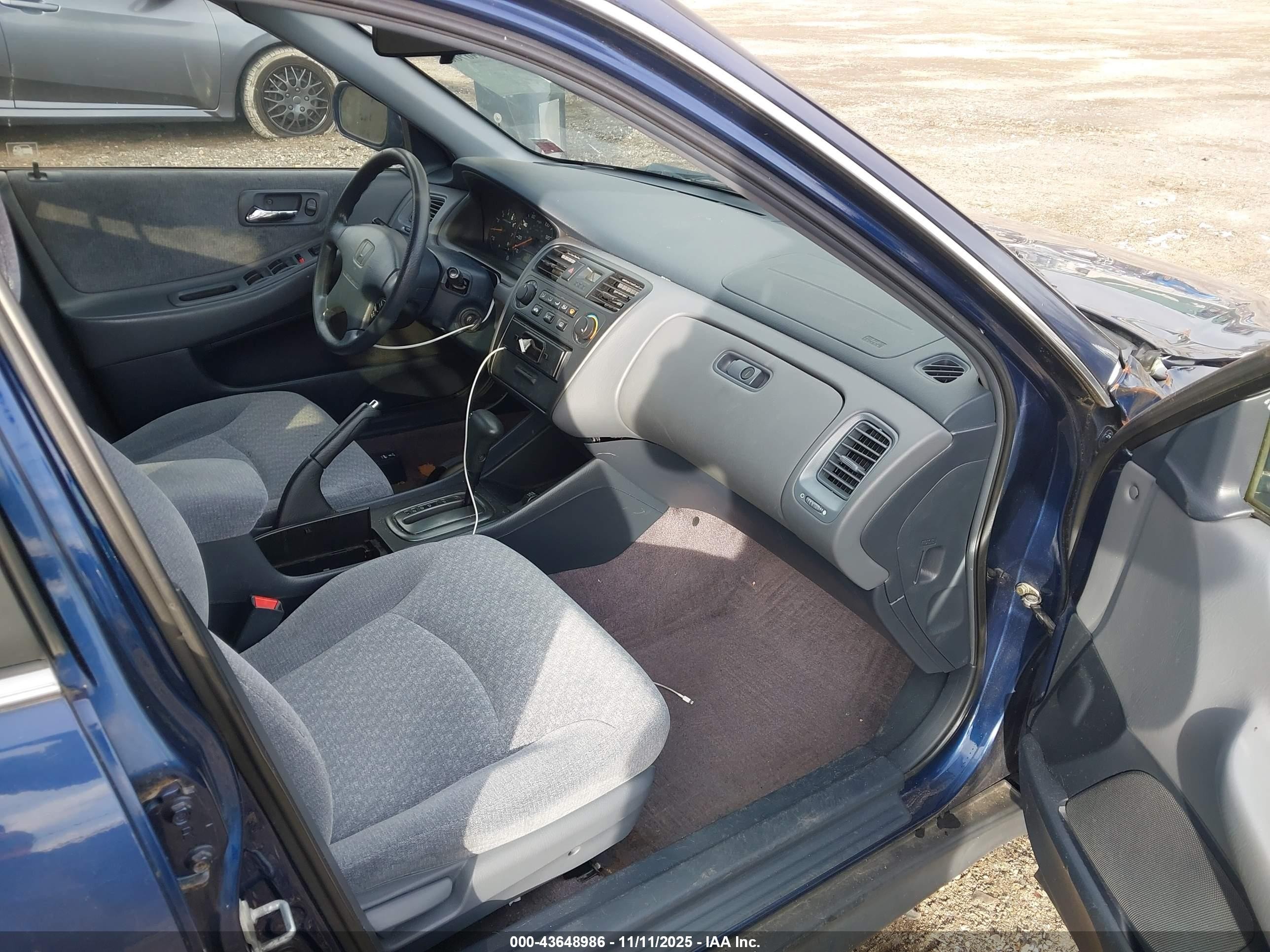 2002 Honda Accord 2.3 Lx Blue vin: JHMCG66552C003927