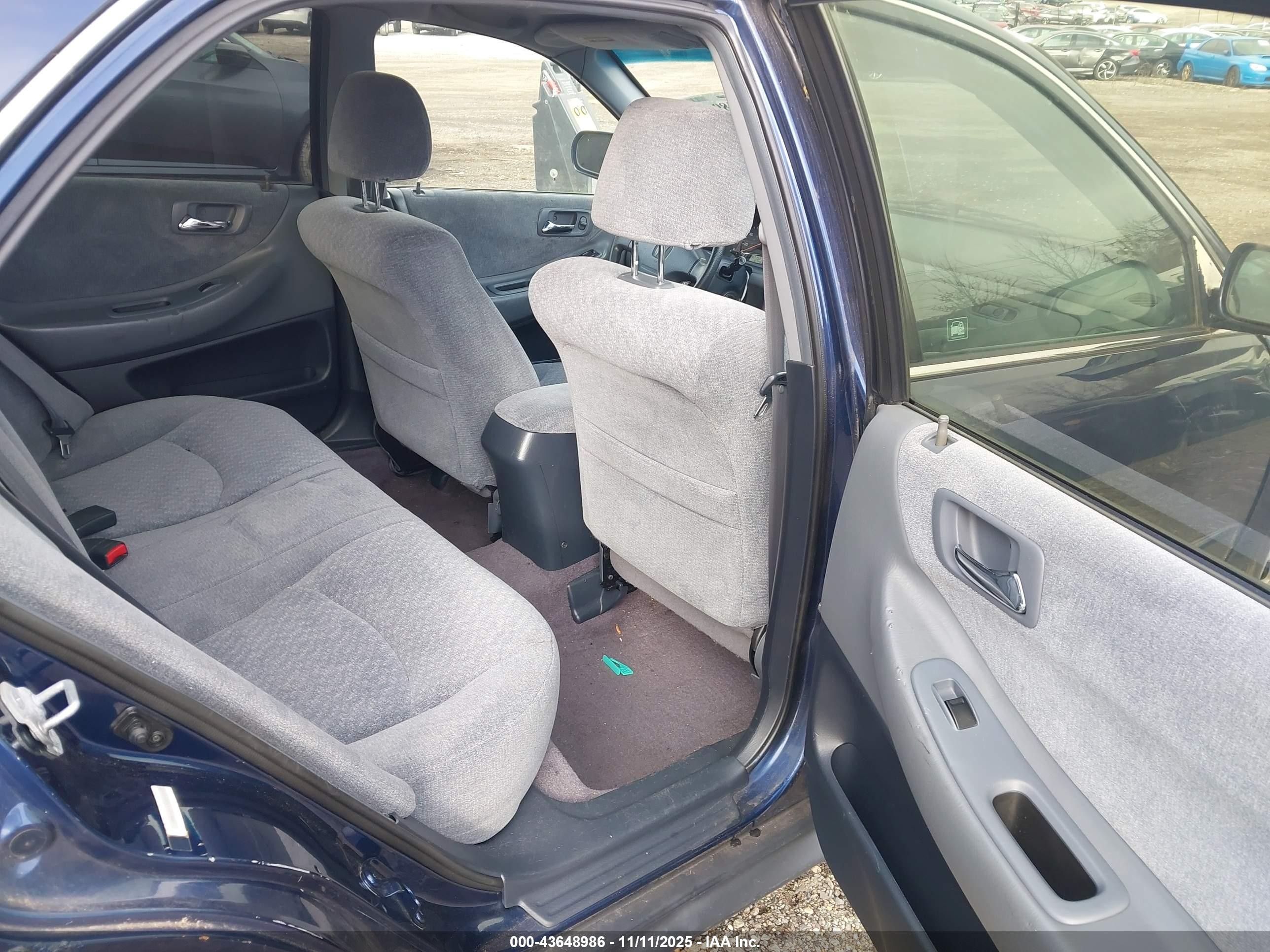 2002 Honda Accord 2.3 Lx Blue vin: JHMCG66552C003927