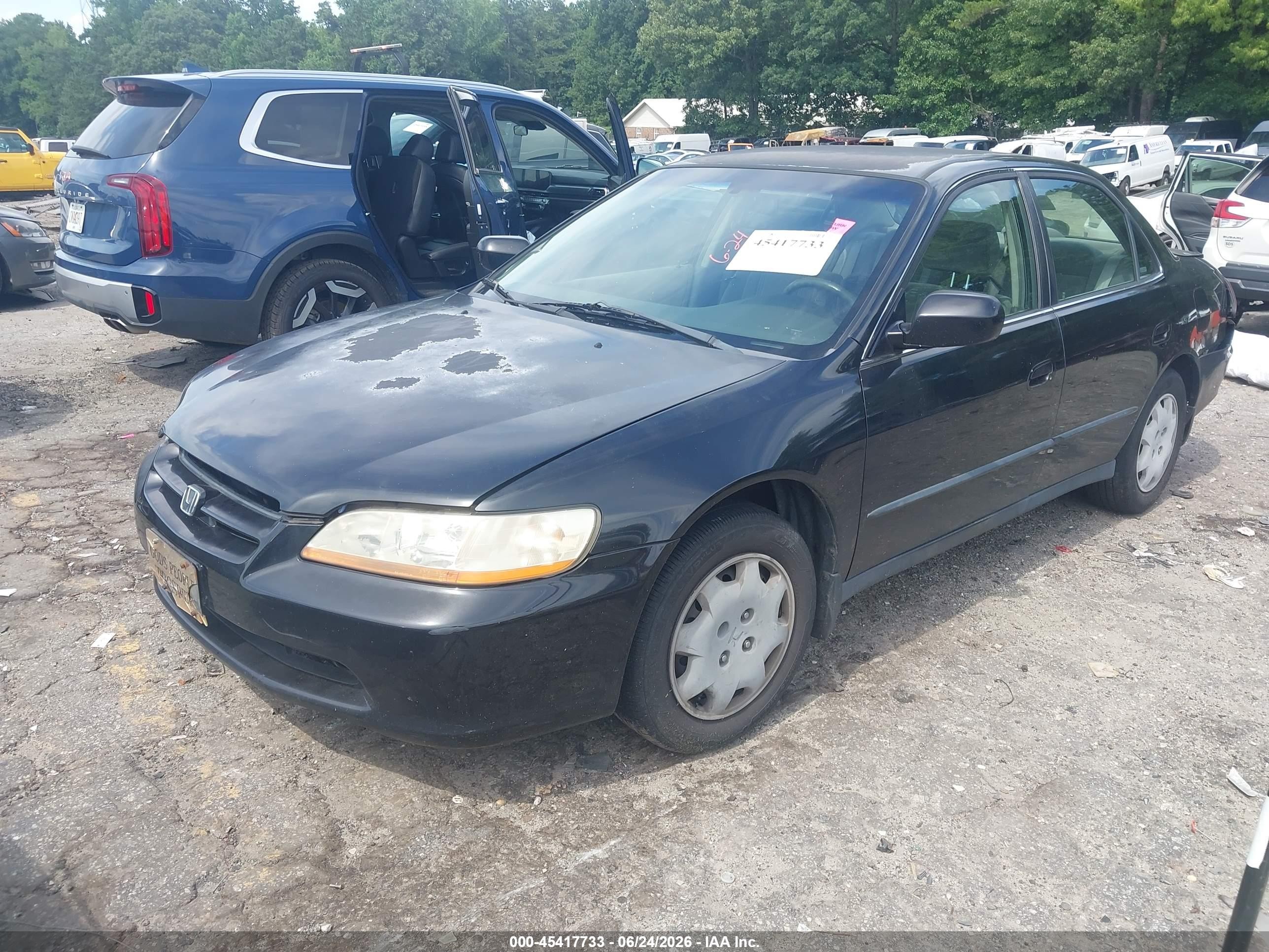 1999 Honda Accord Lx Черный vin: JHMCG6656XC006259
