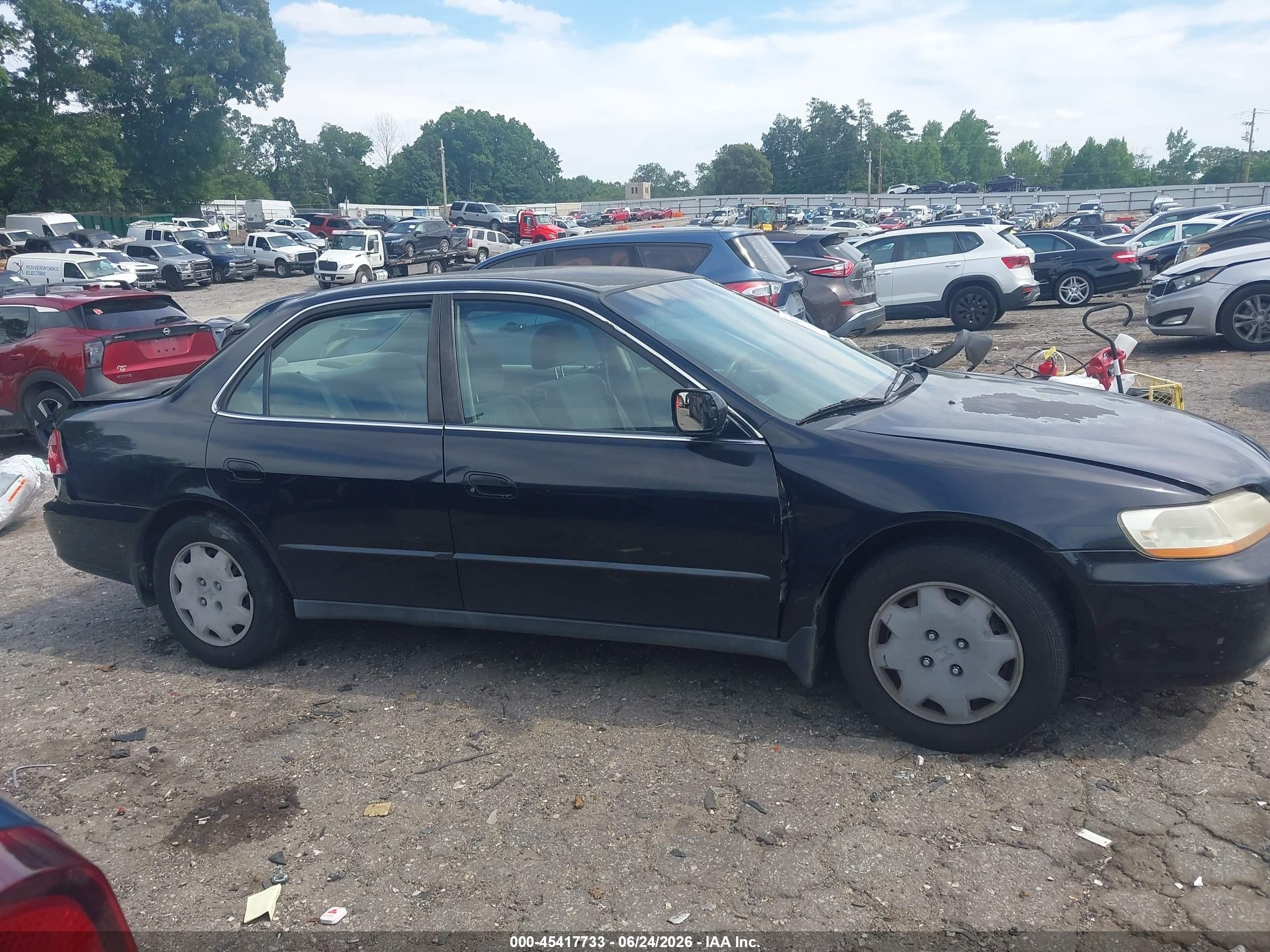 1999 Honda Accord Lx Черный vin: JHMCG6656XC006259
