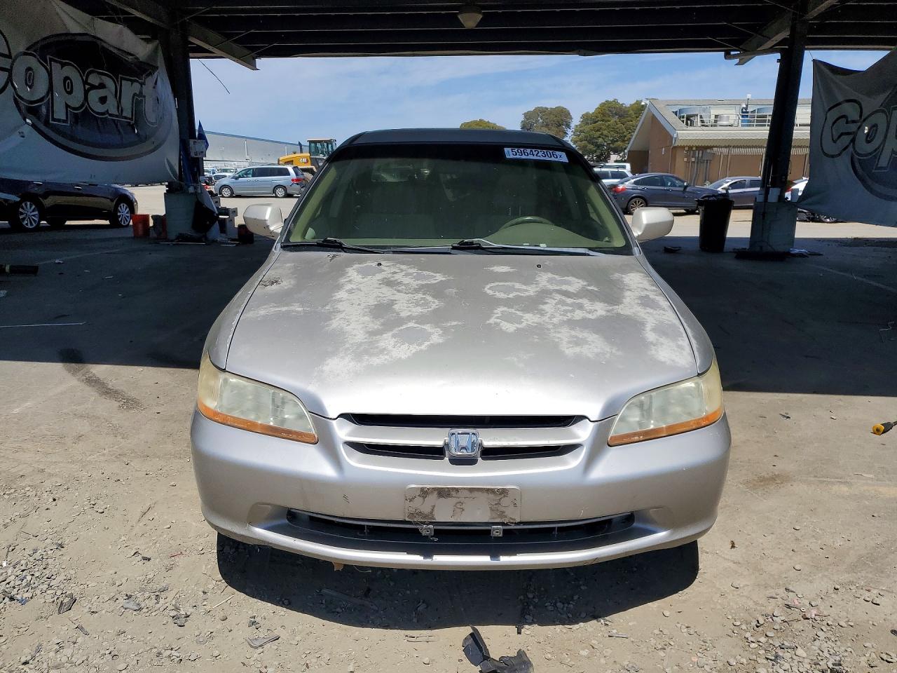 1999 Honda Accord Lx Gold vin: JHMCG6656XC012577
