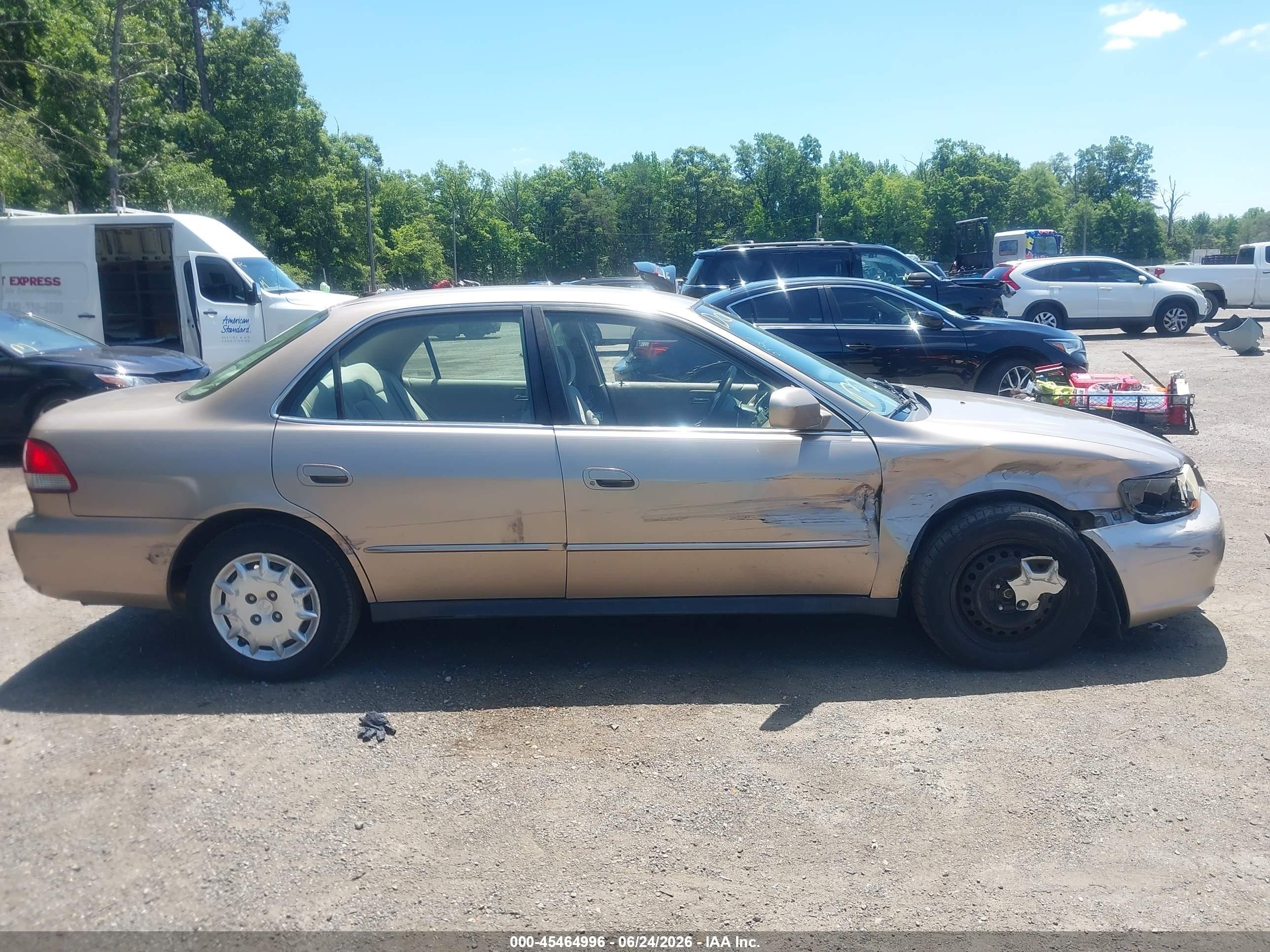 2001 Honda Accord 2.3 Lx Желто-коричневый vin: JHMCG66571C002681