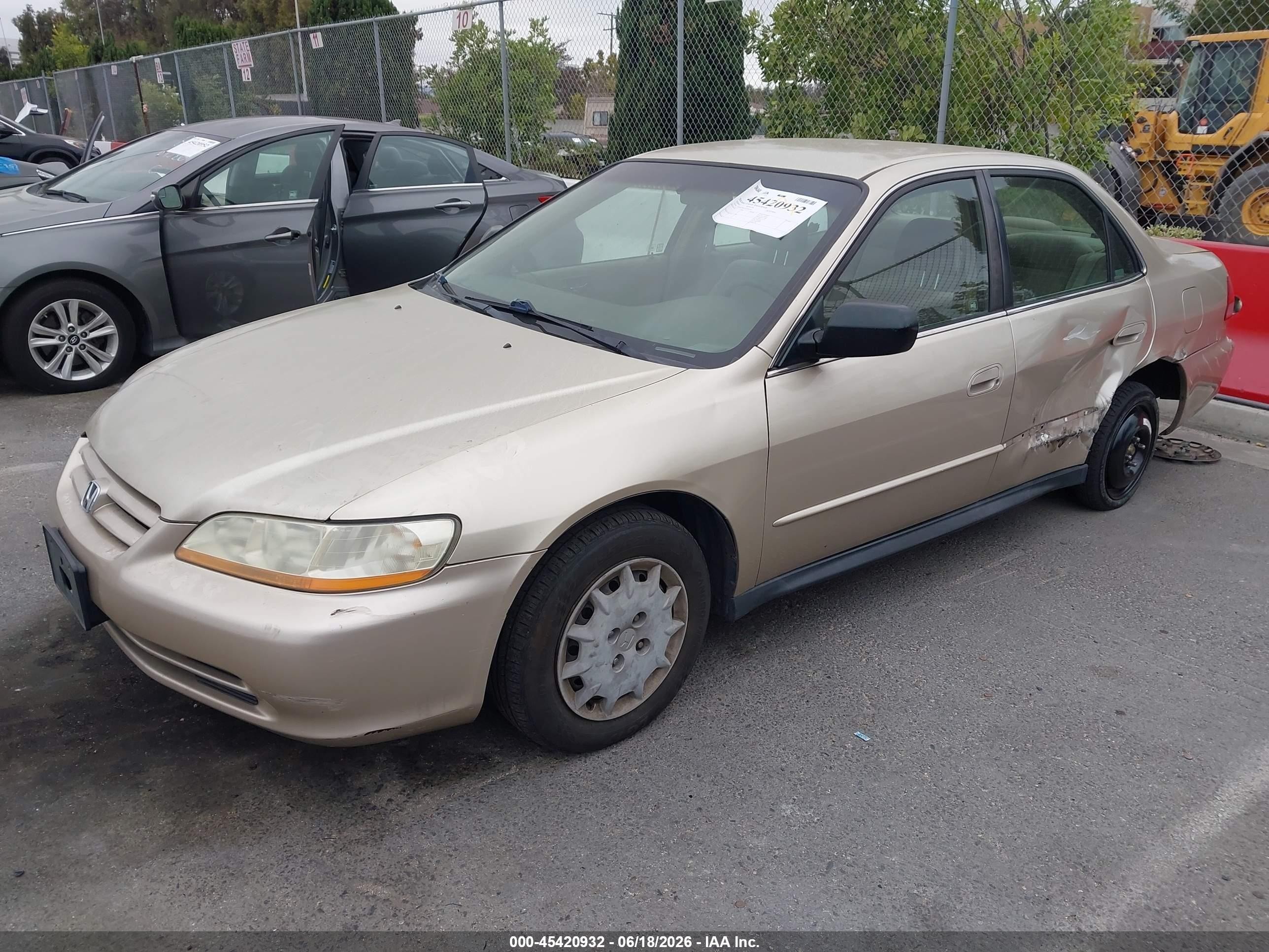 2001 Honda Accord 2.3 Lx Gold vin: JHMCG66571C006181