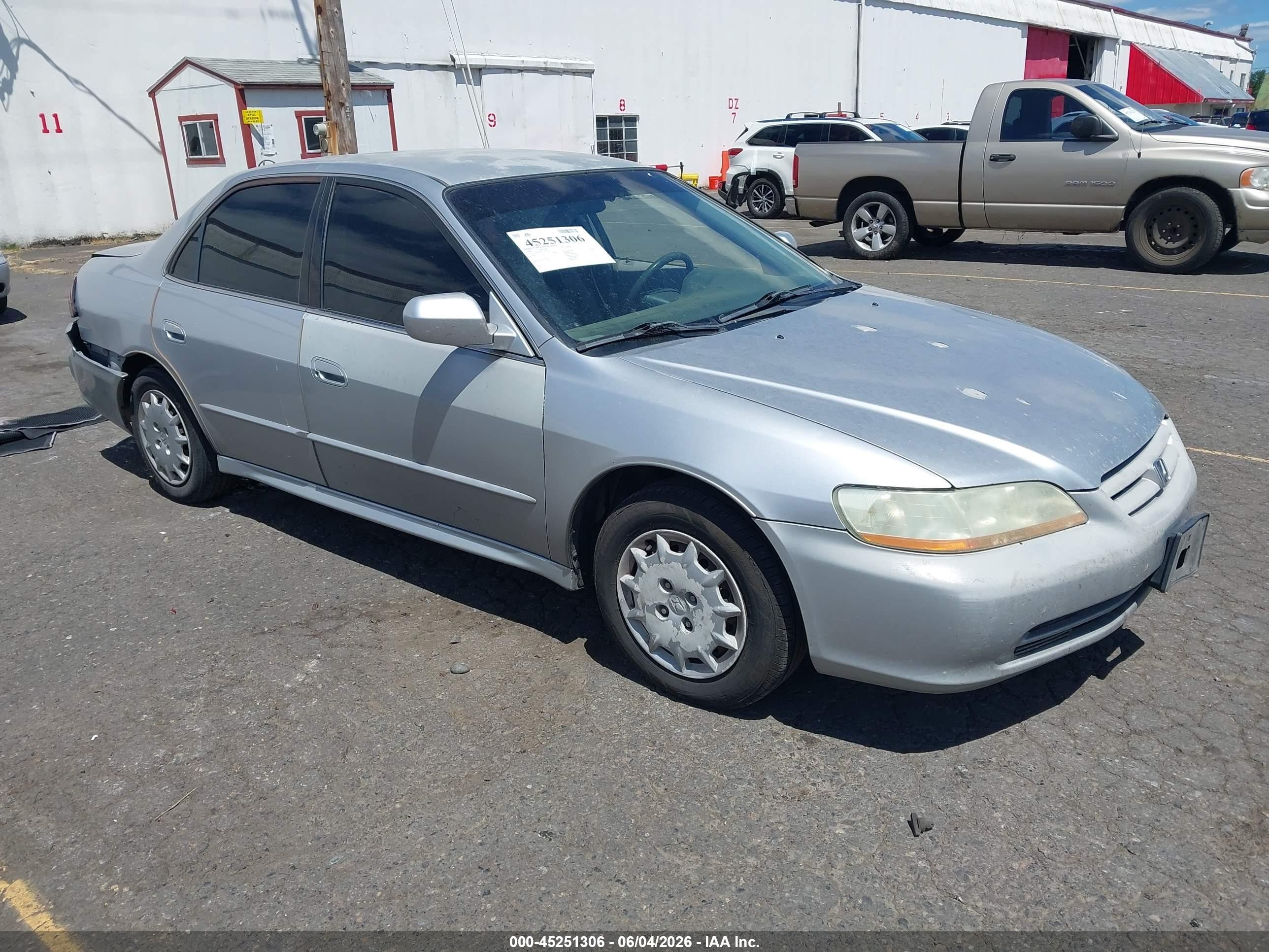 2001 Honda Accord 2.3 Lx Silver vin: JHMCG66571C025264