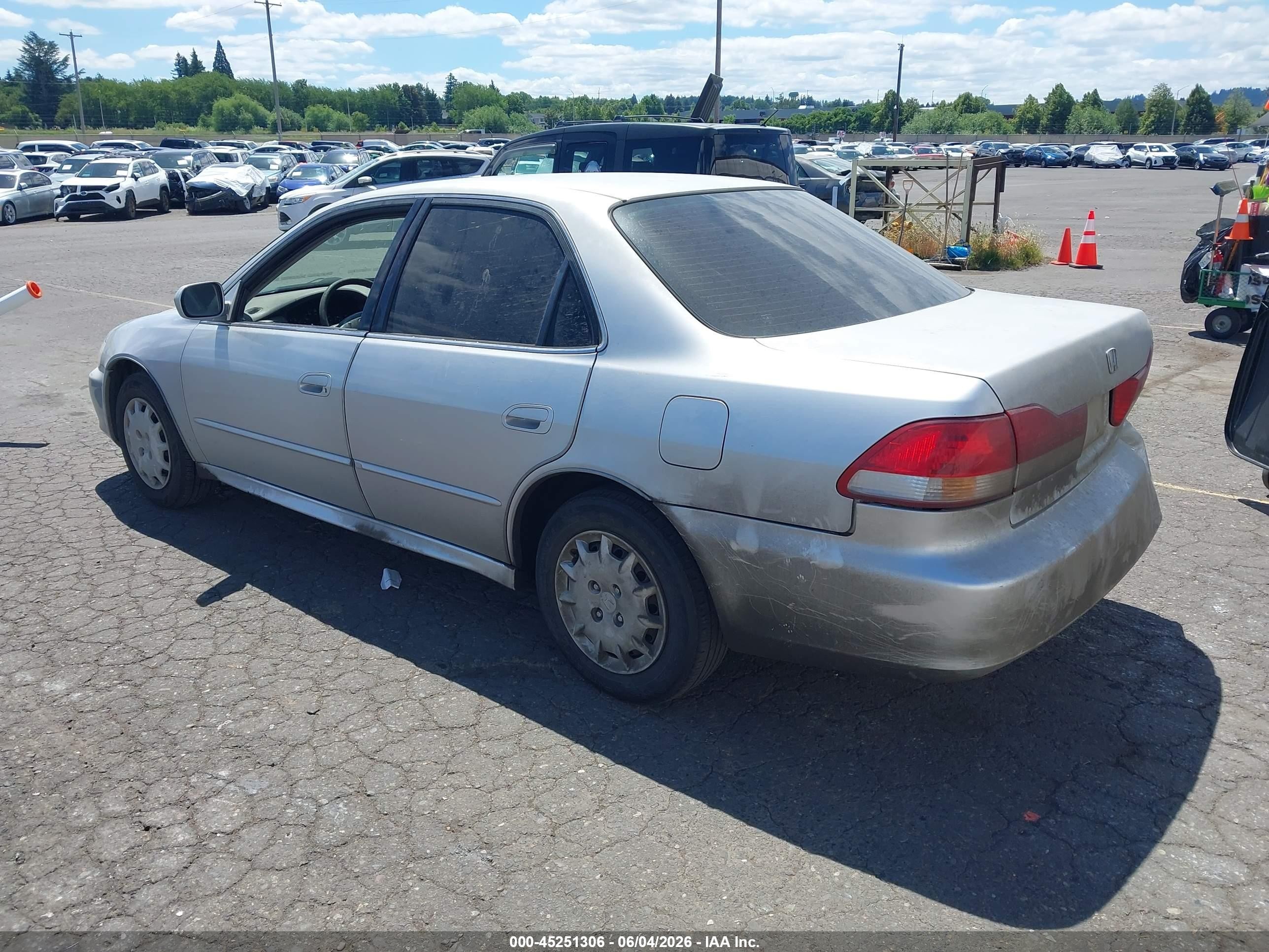 2001 Honda Accord 2.3 Lx Silver vin: JHMCG66571C025264
